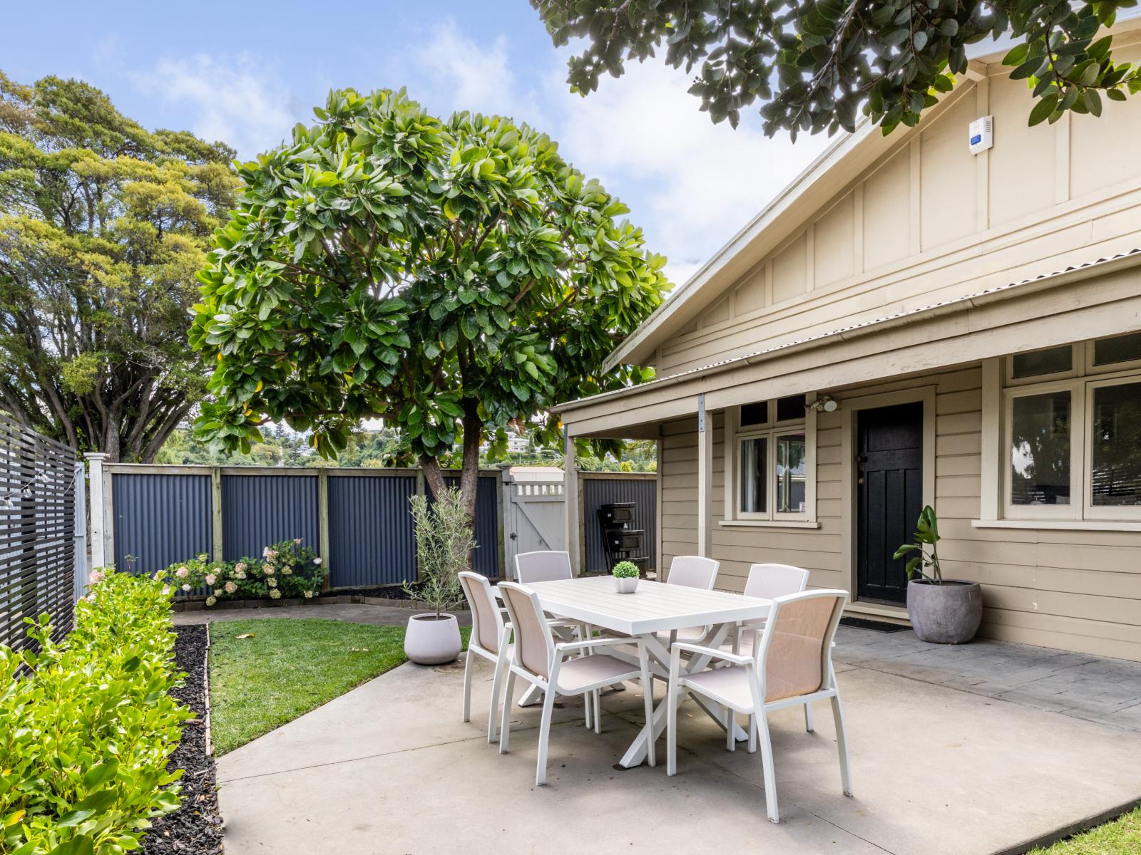 2 McDonald Street, Napier South