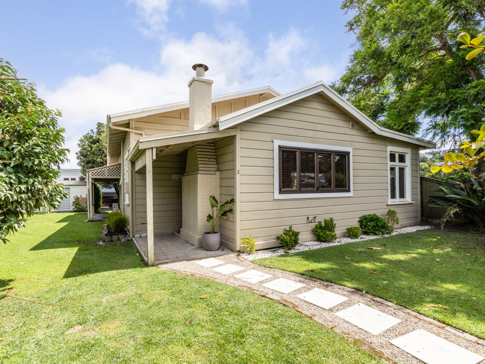 2 McDonald Street, Napier South