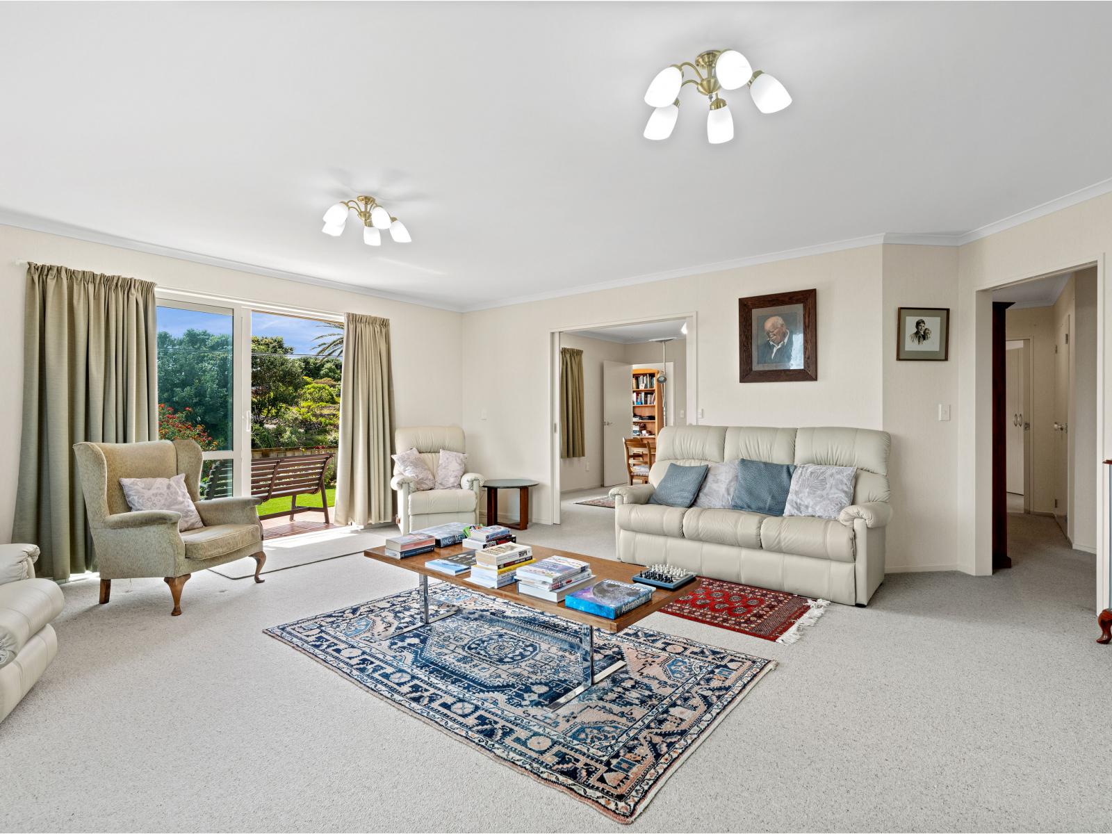 71 Tasman Road, Otaki Beach