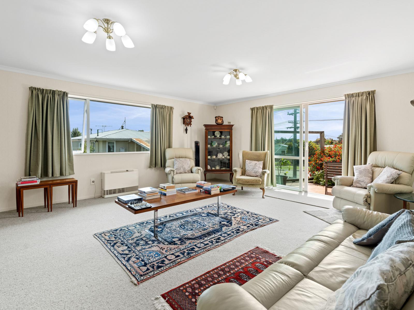 71 Tasman Road, Otaki Beach