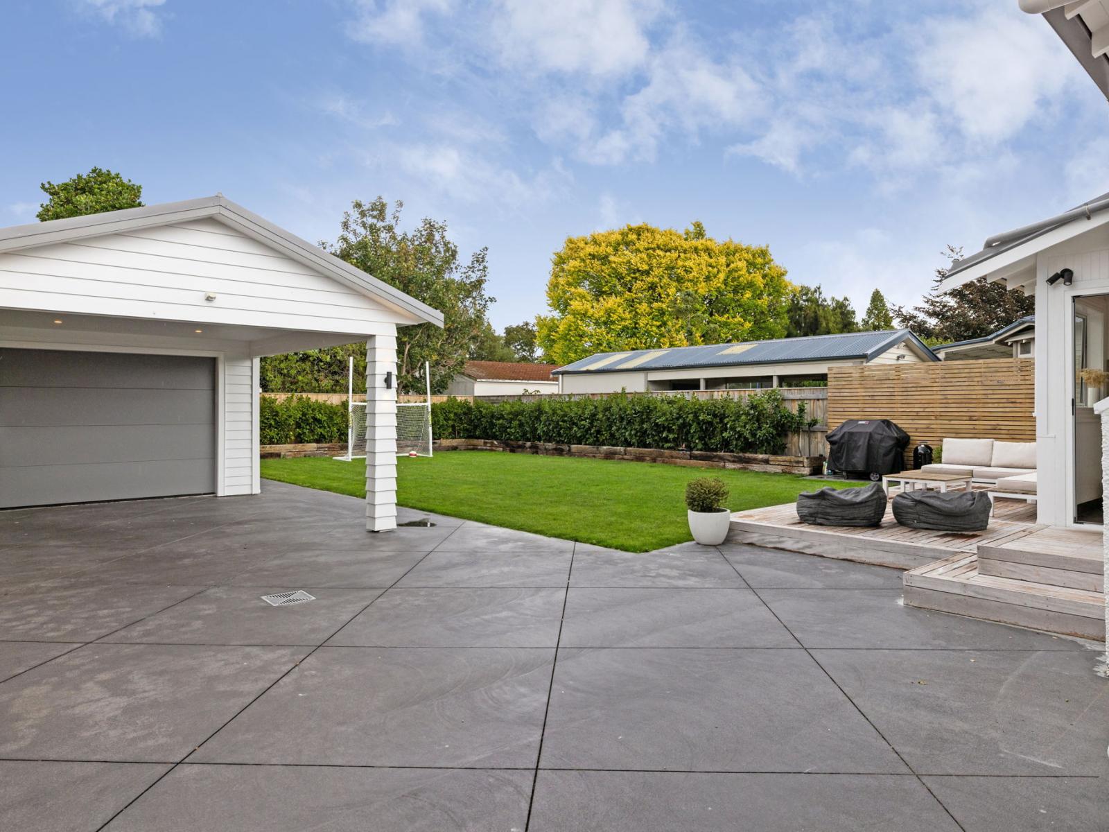 11 Miro Street, Takaro