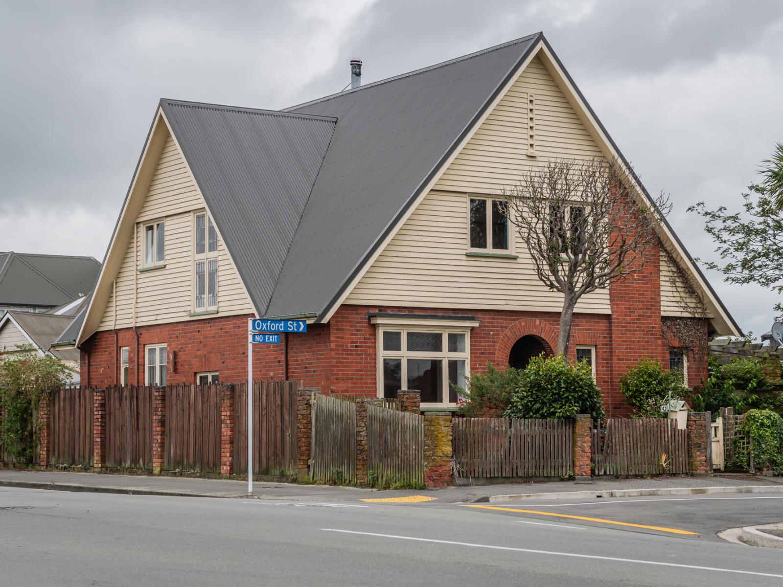 42 Oxford Street, West End