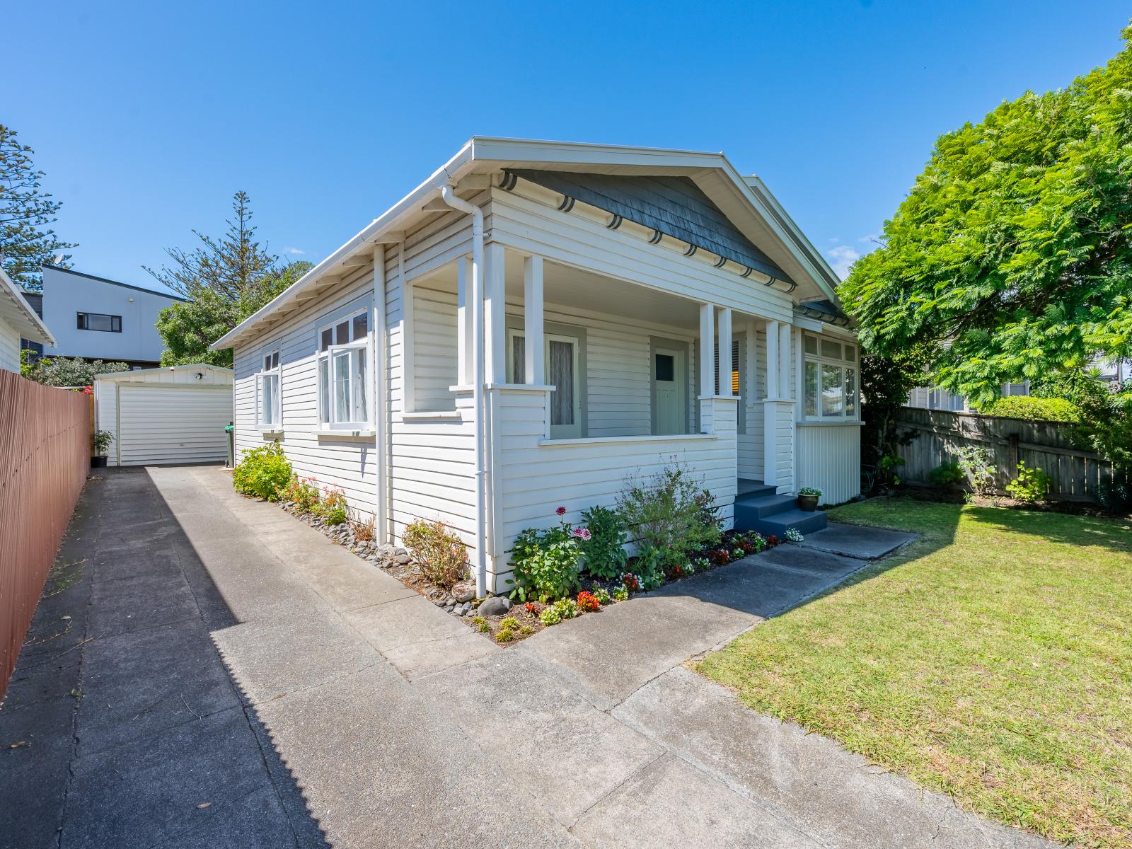 60 McGrath Street, Napier South