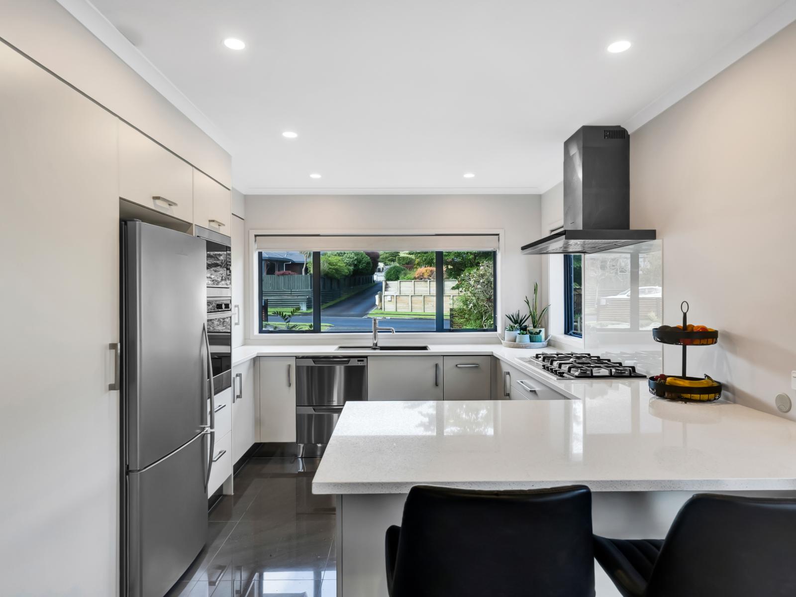 19 Ashmore Drive, Frankleigh Park