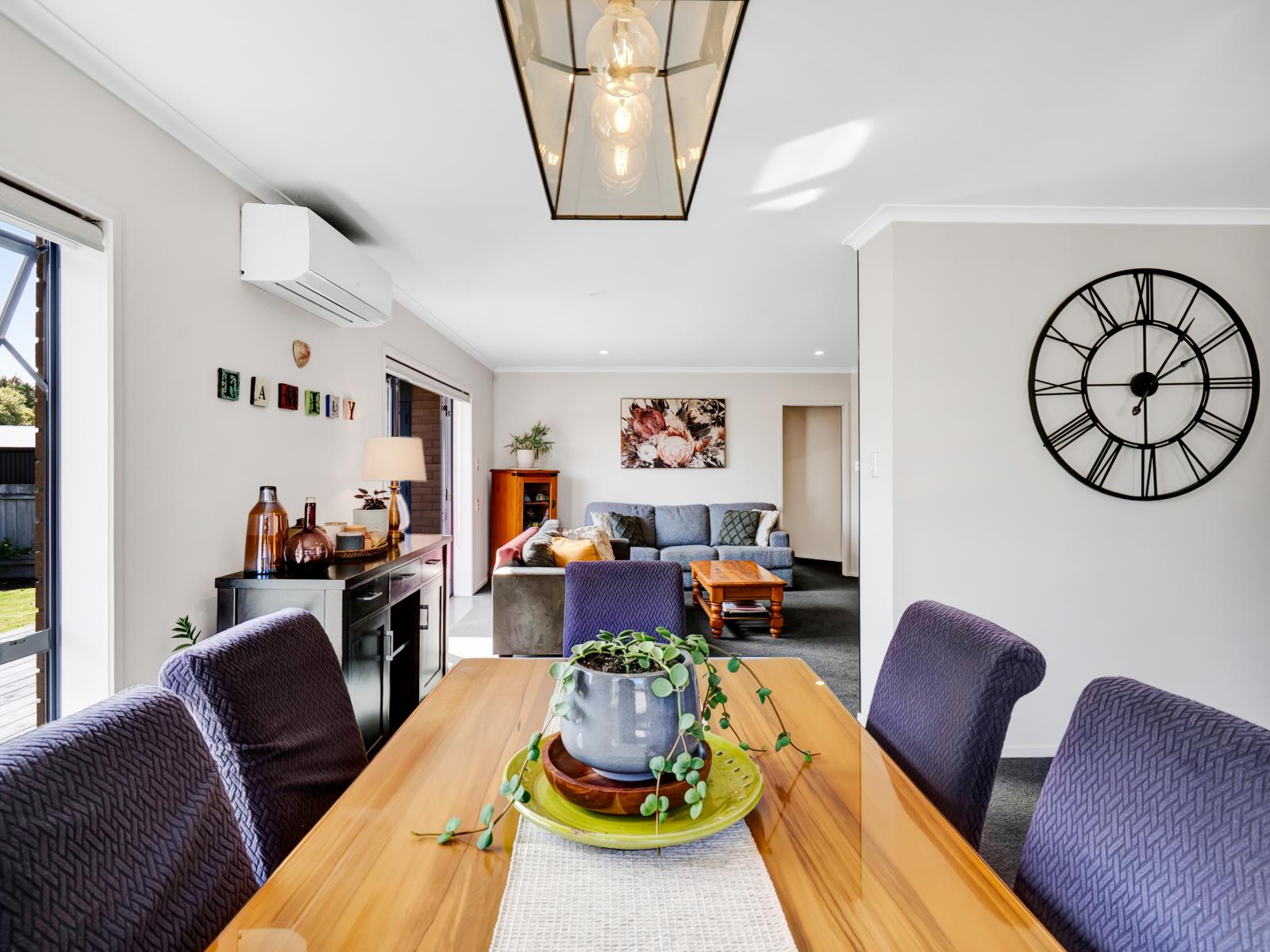 19 Ashmore Drive, Frankleigh Park