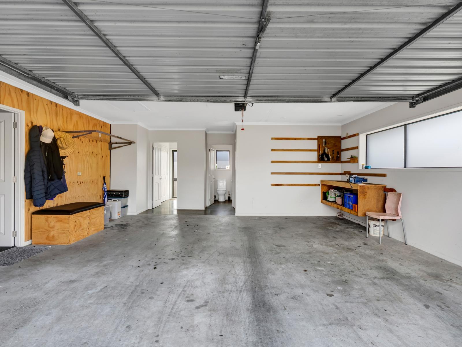 19 Ashmore Drive, Frankleigh Park