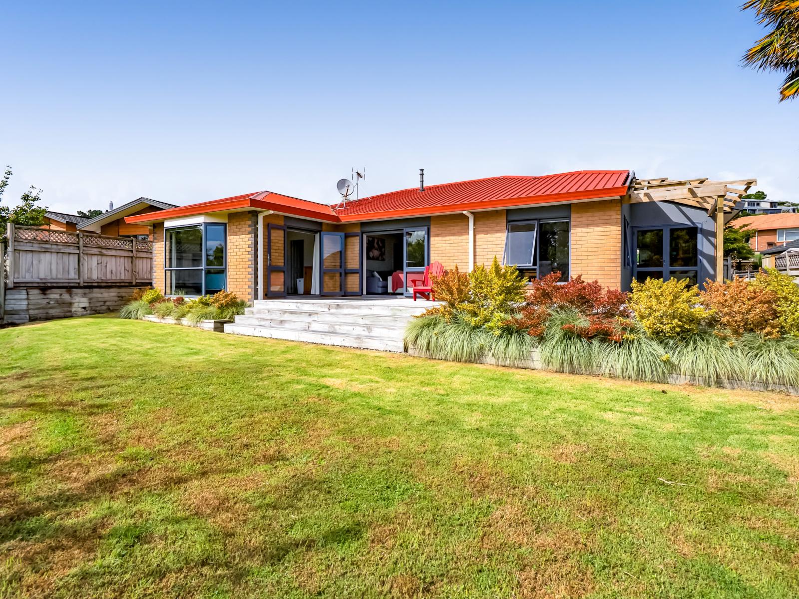 19 Ashmore Drive, Frankleigh Park