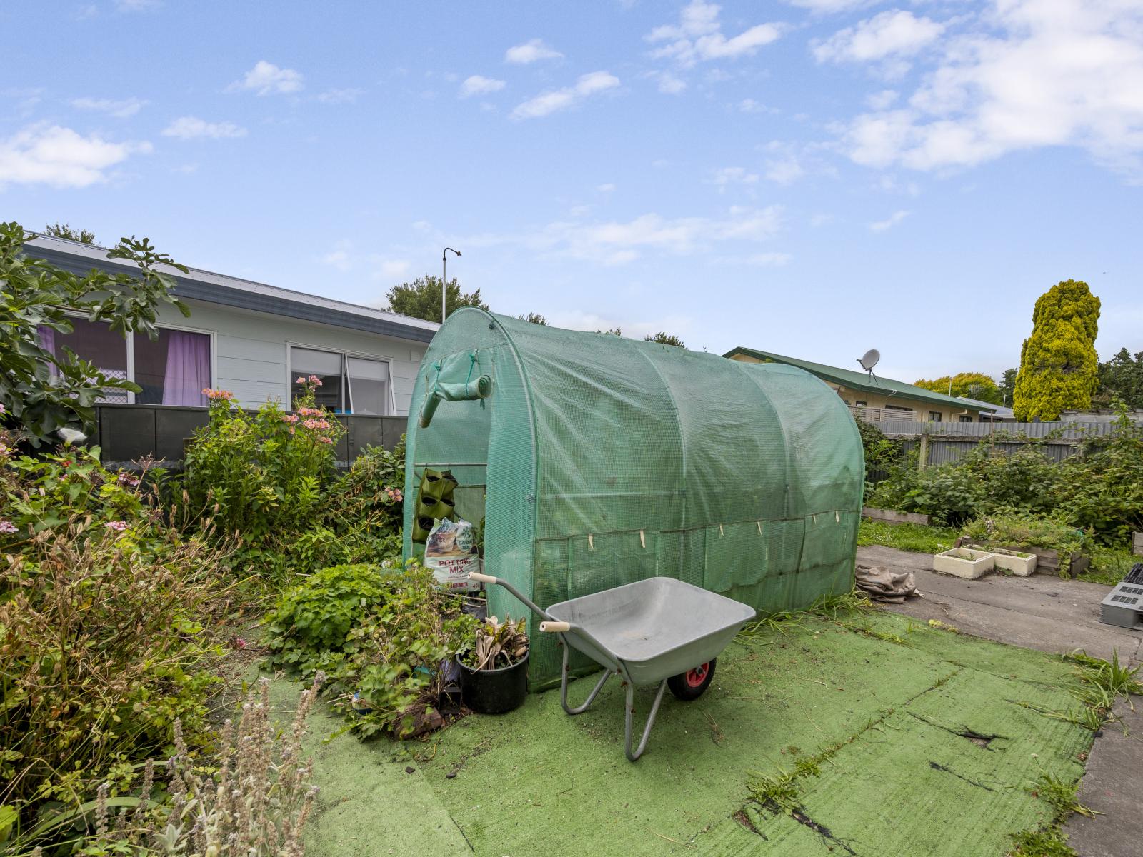 Unit 1, 804 St Aubyn Street East, Parkvale