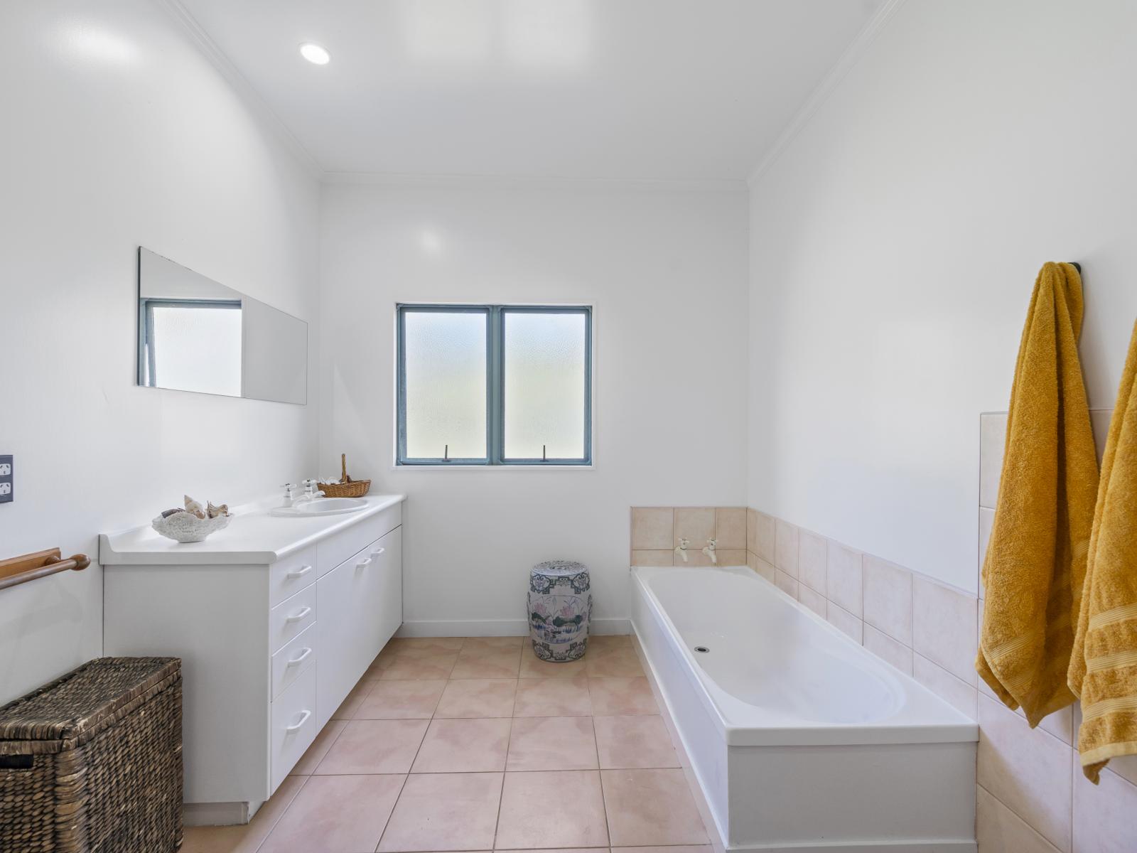 25 Unahi Lane, Haumoana