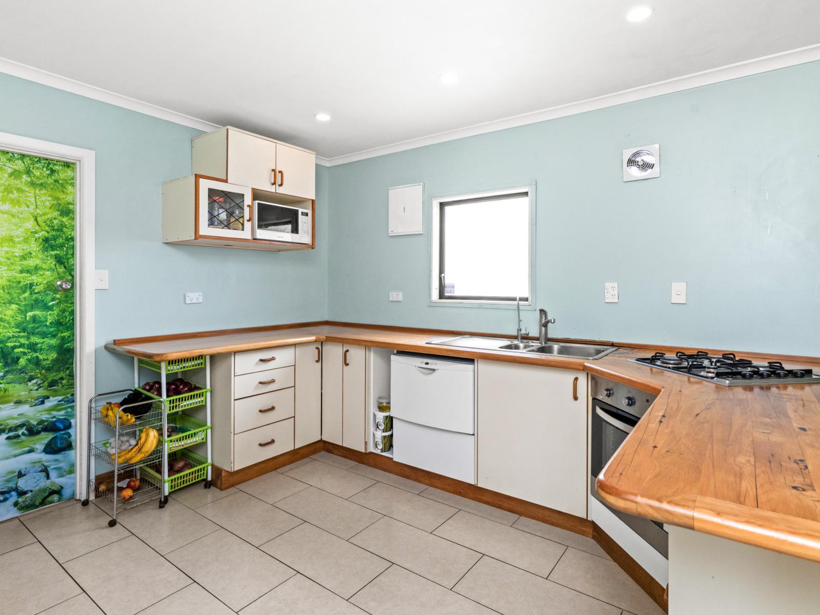 Unit 3, 304 Grays Road, St Leonards