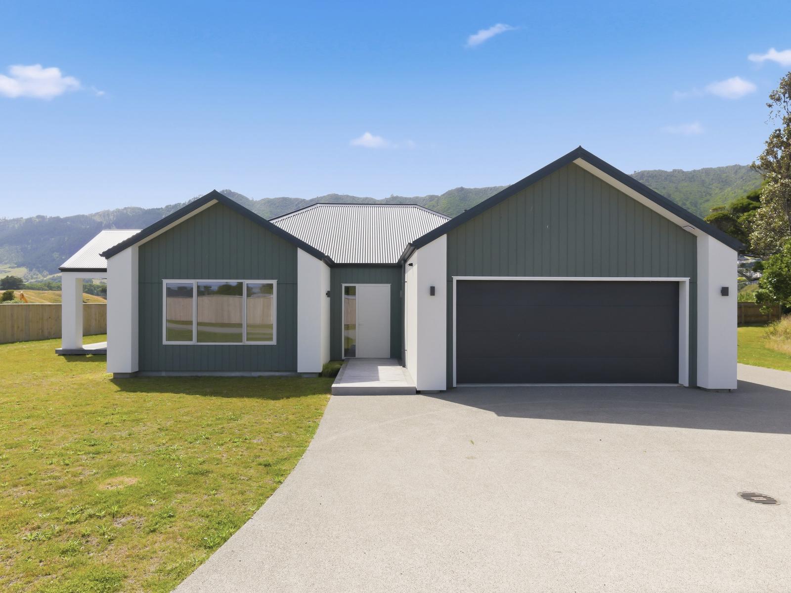 7 Pihoihoi Close, Waikanae