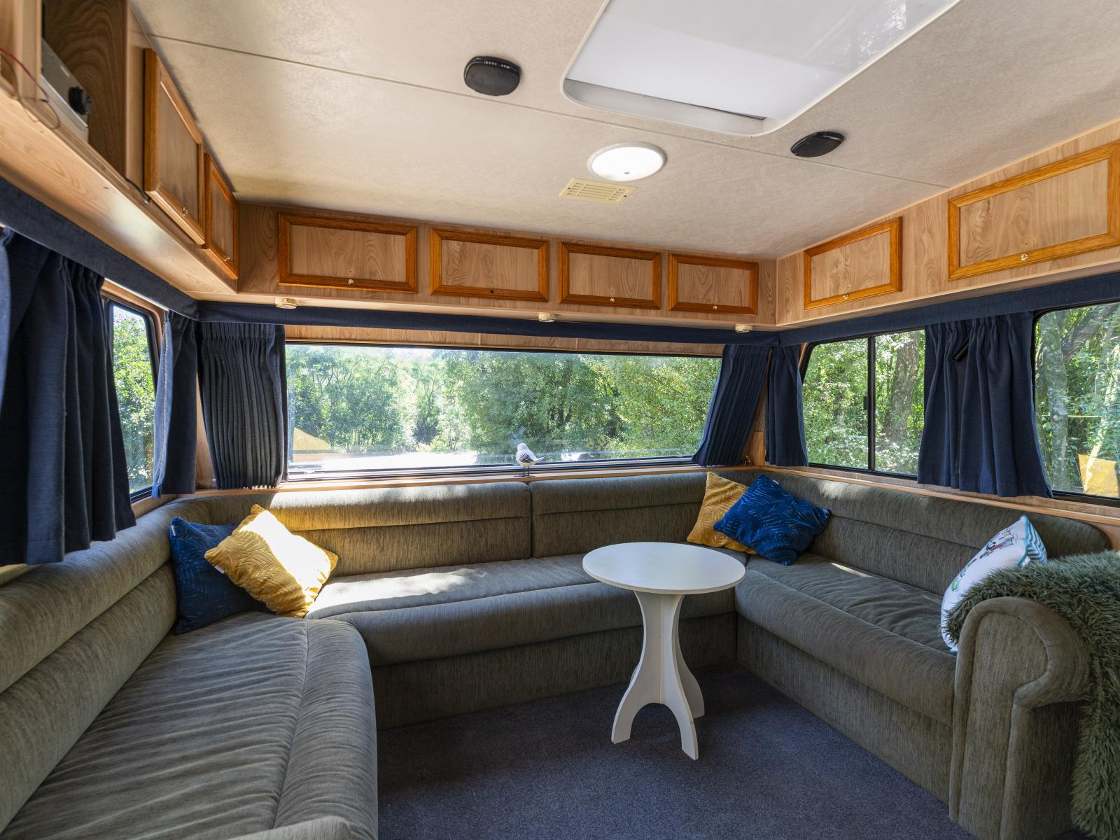 16 Parawera Drive, Acacia Bay