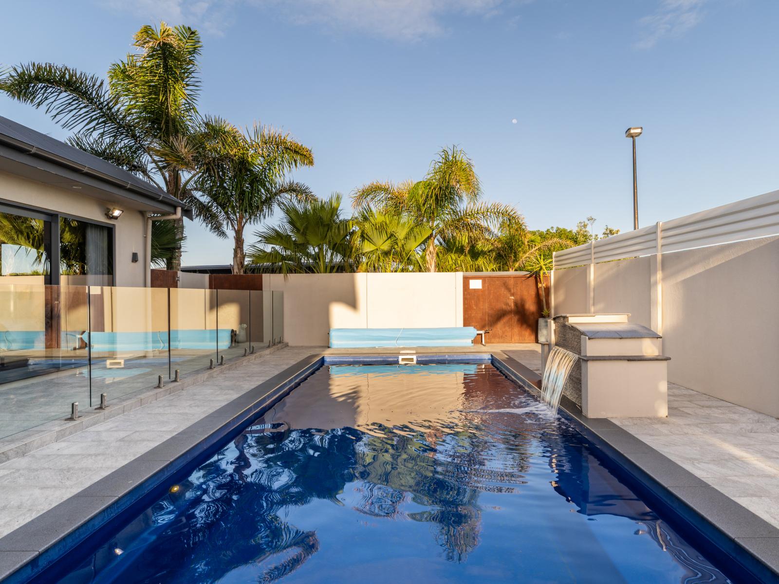 50 Ferguson Street North, Bay View