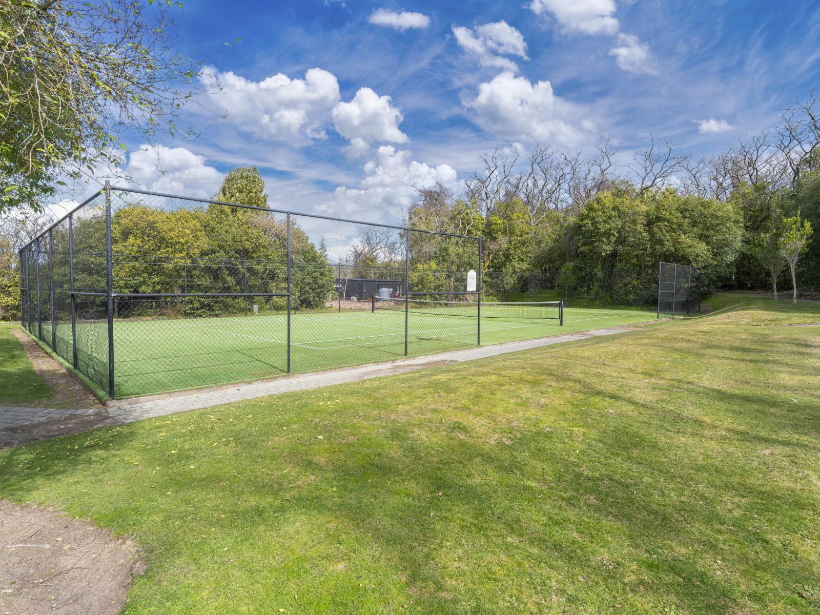 16 Parawera Drive, Acacia Bay