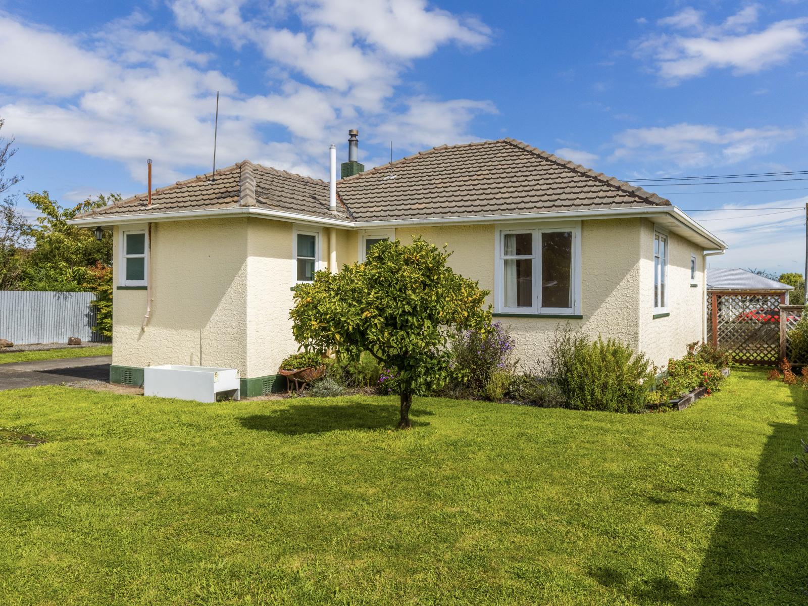 59 Marumaru Street, Marton