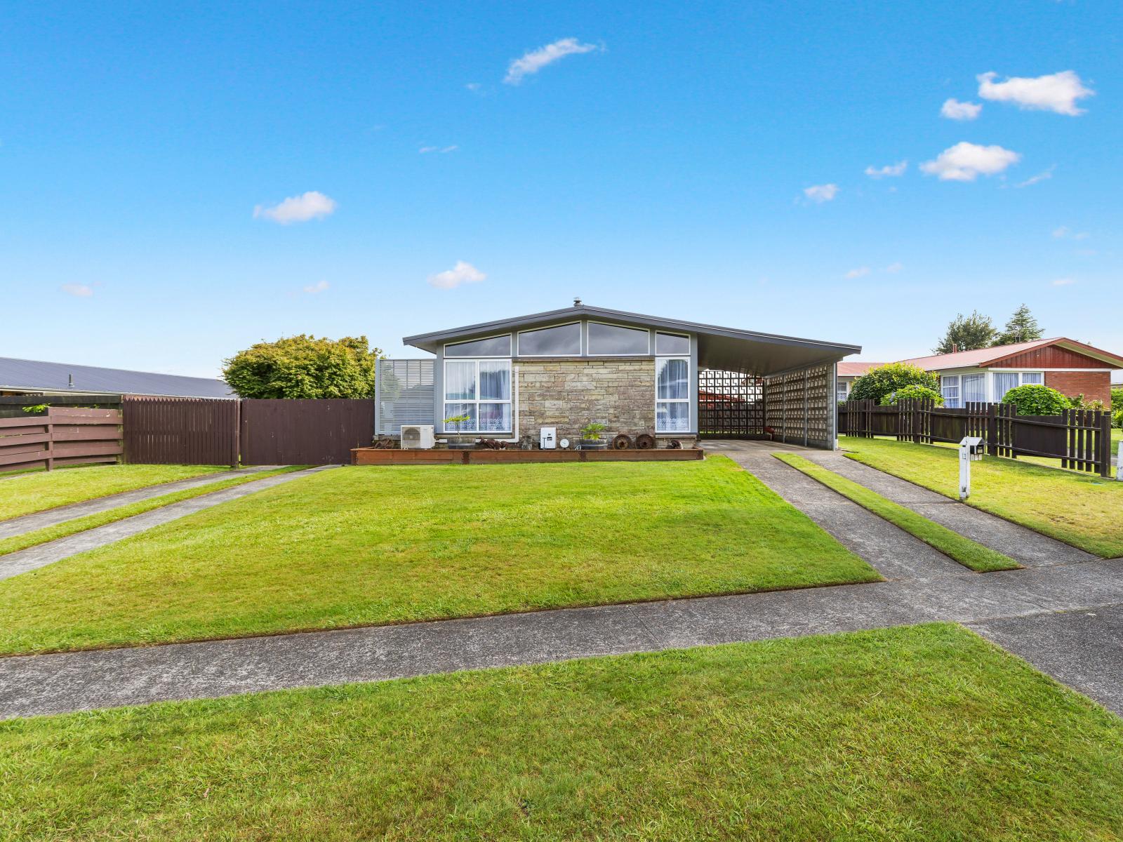 228 West Parkdale Street, Tokoroa