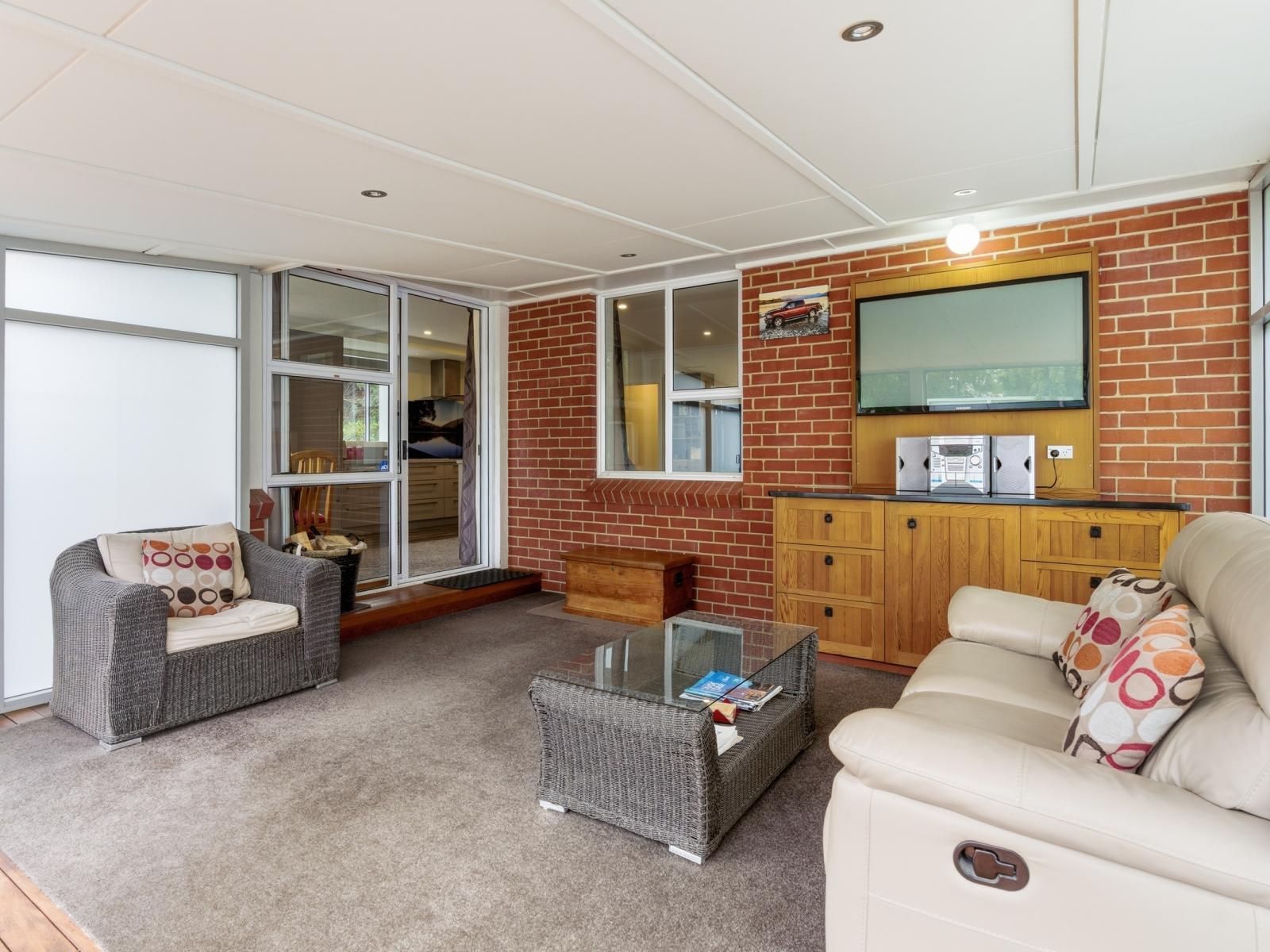 9 Grey Street, Allanton, Mosgiel