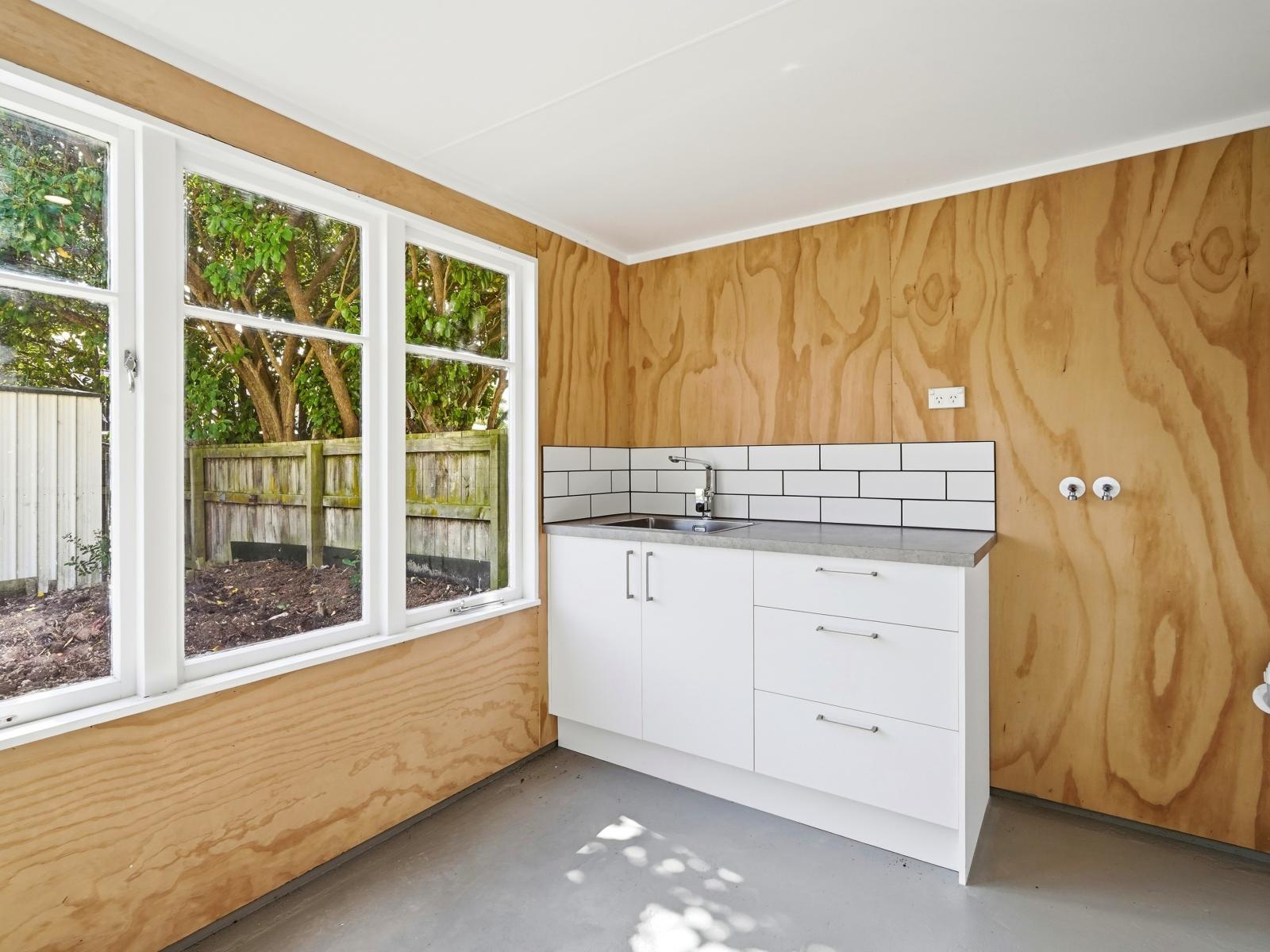 15 Raine Street, Whanganui East