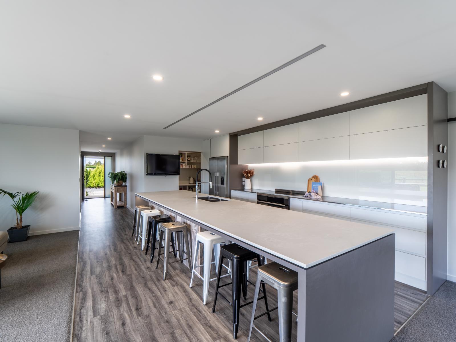 214 Findlay Road, Ascot