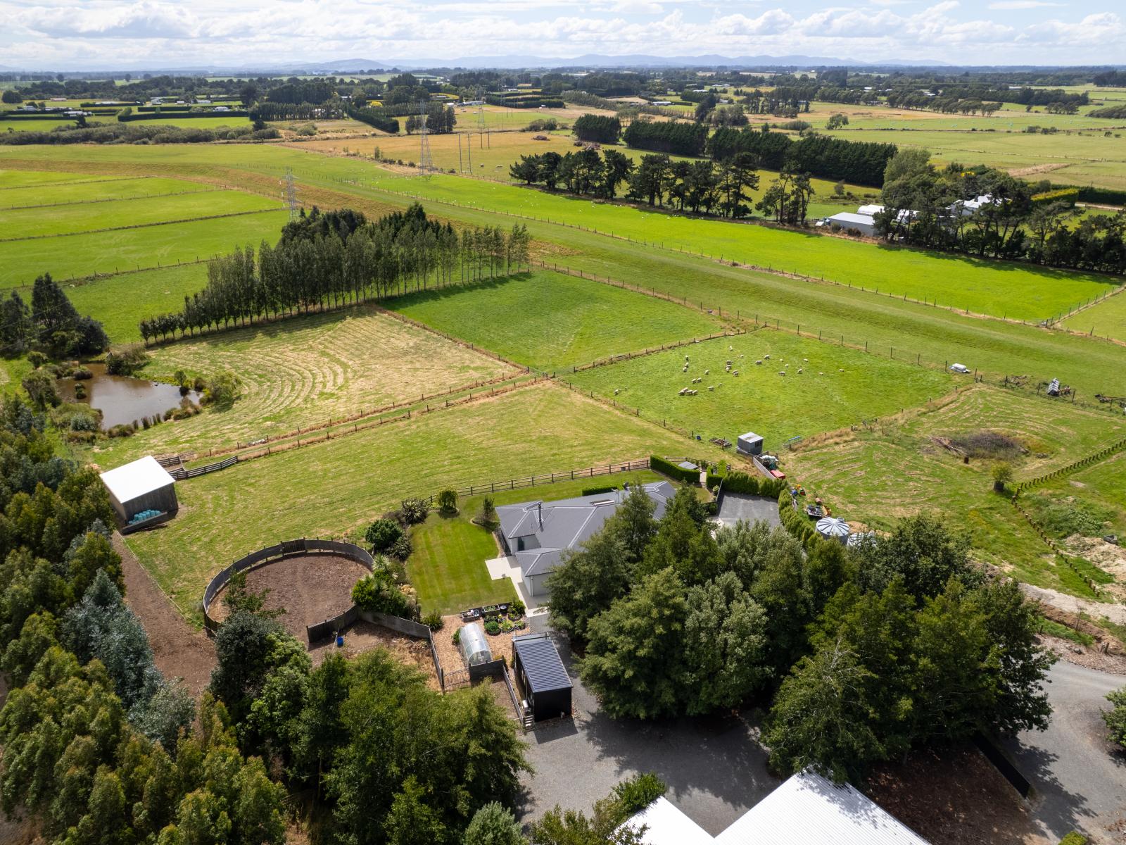 214 Findlay Road, Ascot