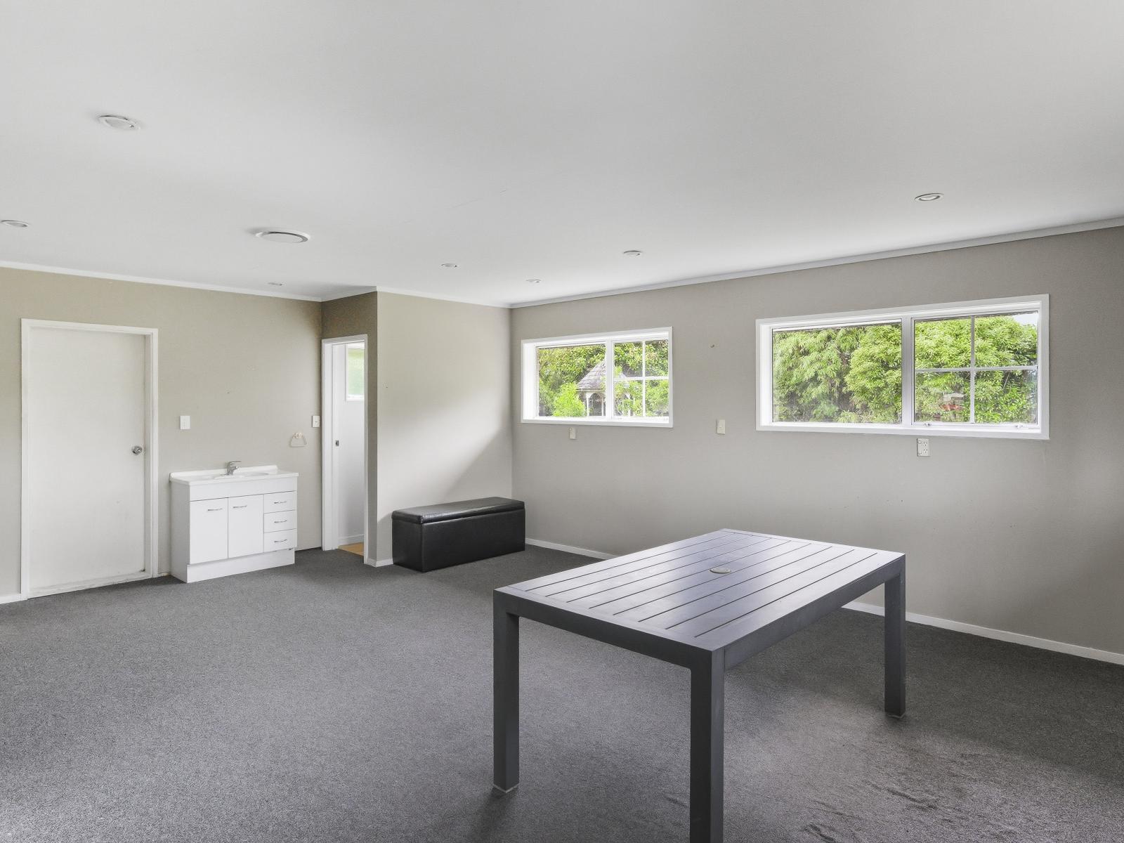 4 Lakewood Grove, Levin