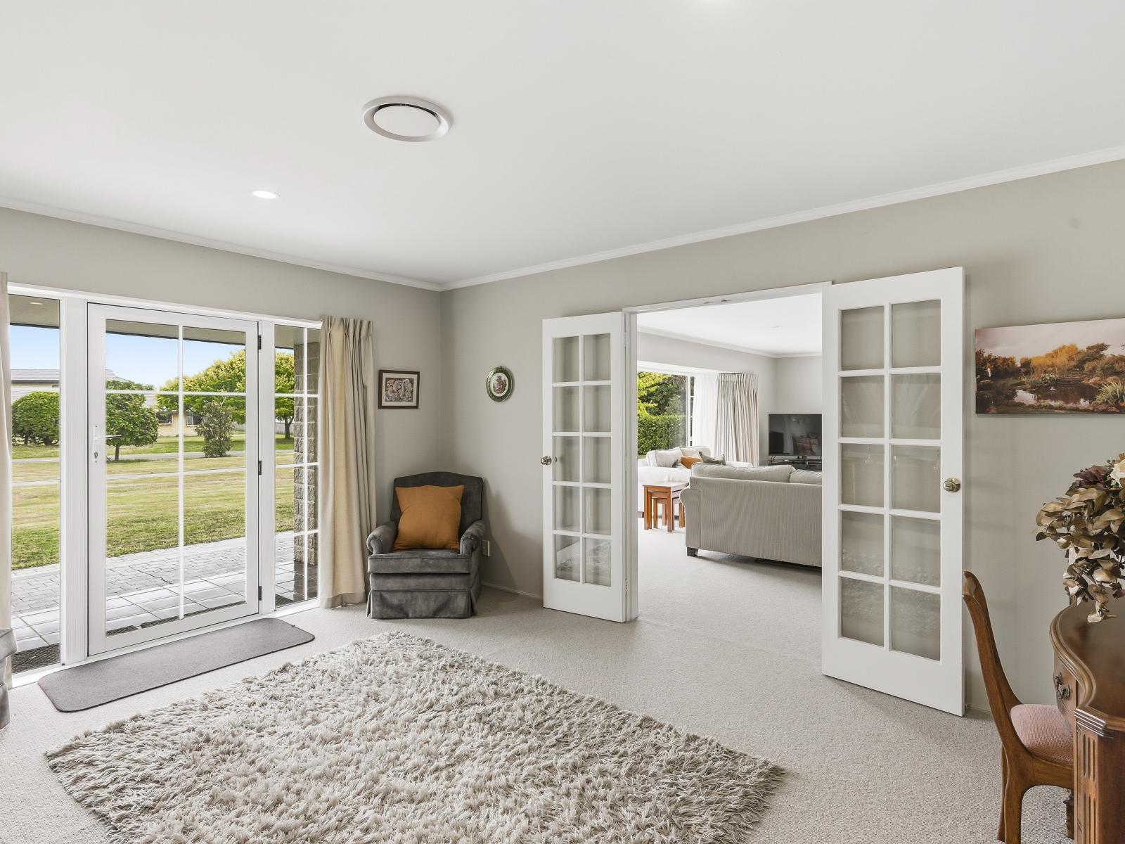 4 Lakewood Grove, Levin