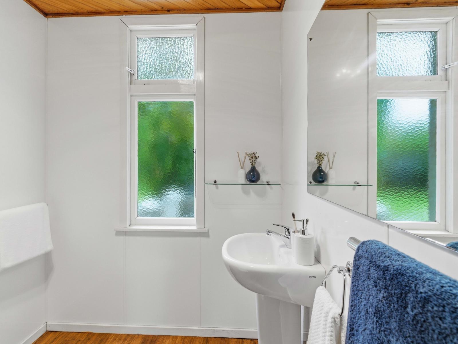 349 Tay Street, Turnbull Thomson Park