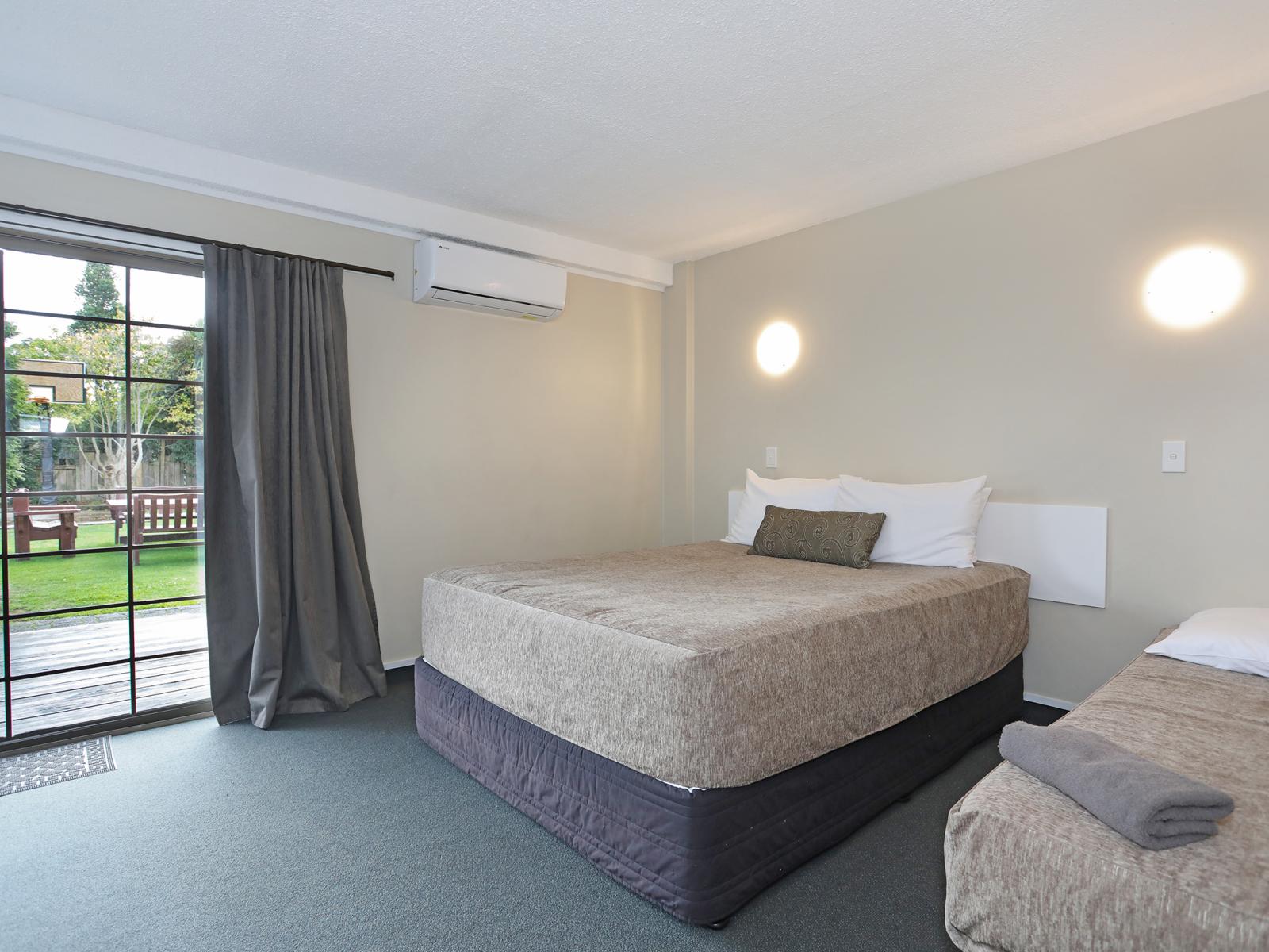 167 Fitzherbert Avenue, West End