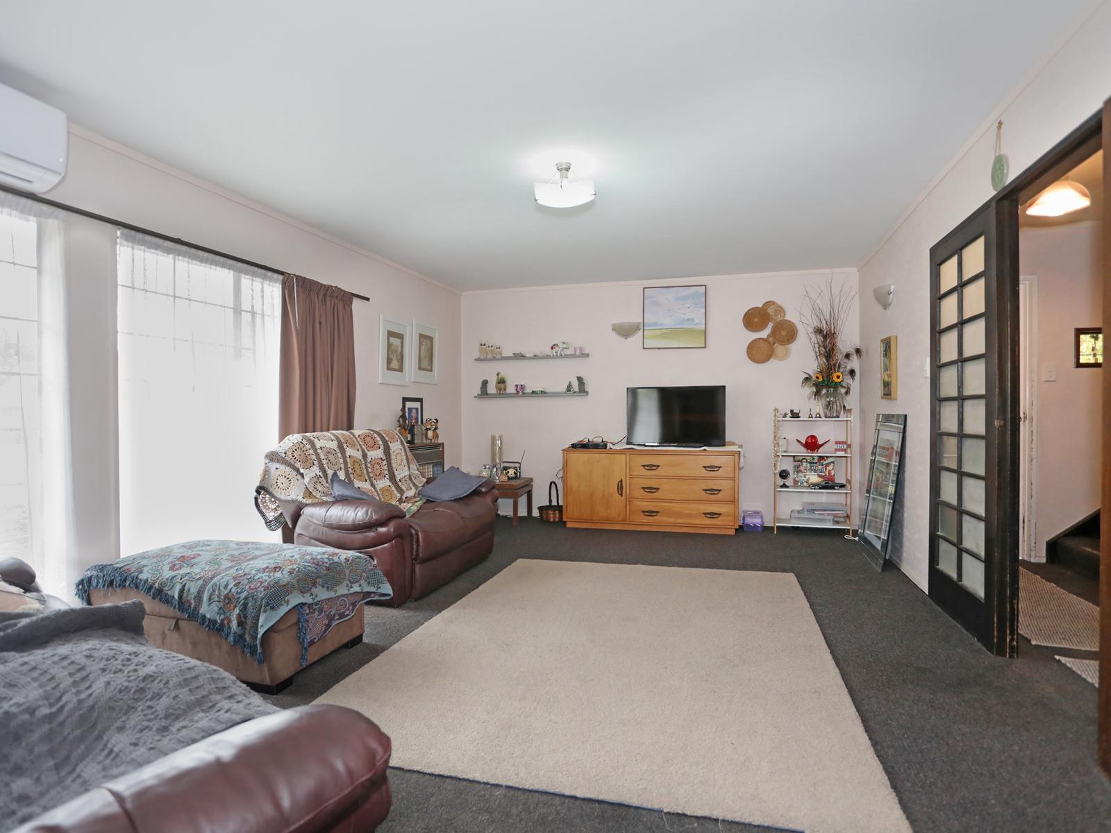 167 Fitzherbert Avenue, West End