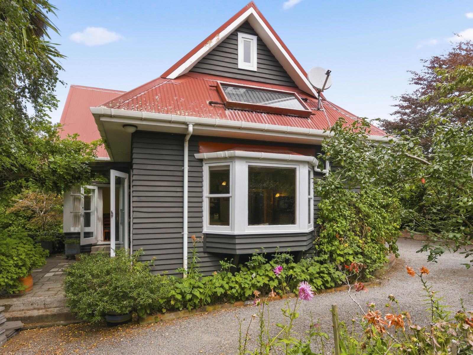 3-5 Rewa Road, Raumati Beach