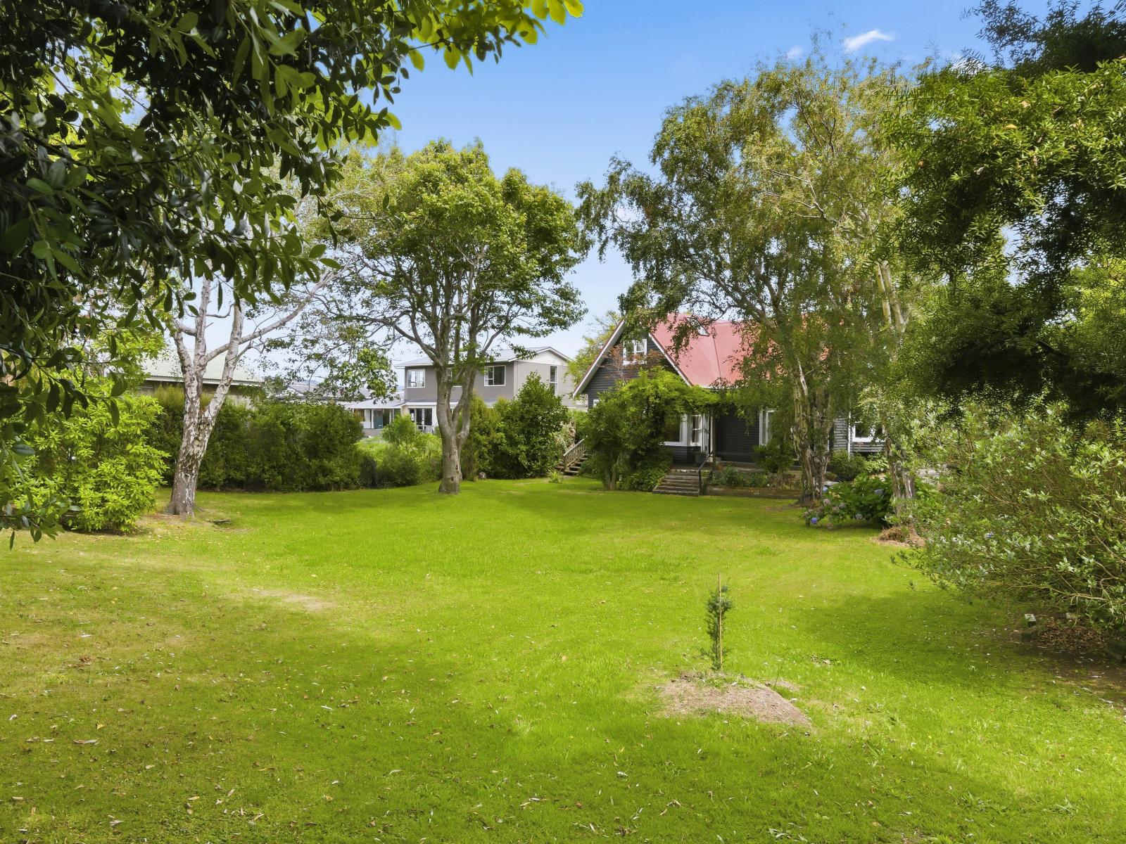 3-5 Rewa Road, Raumati Beach