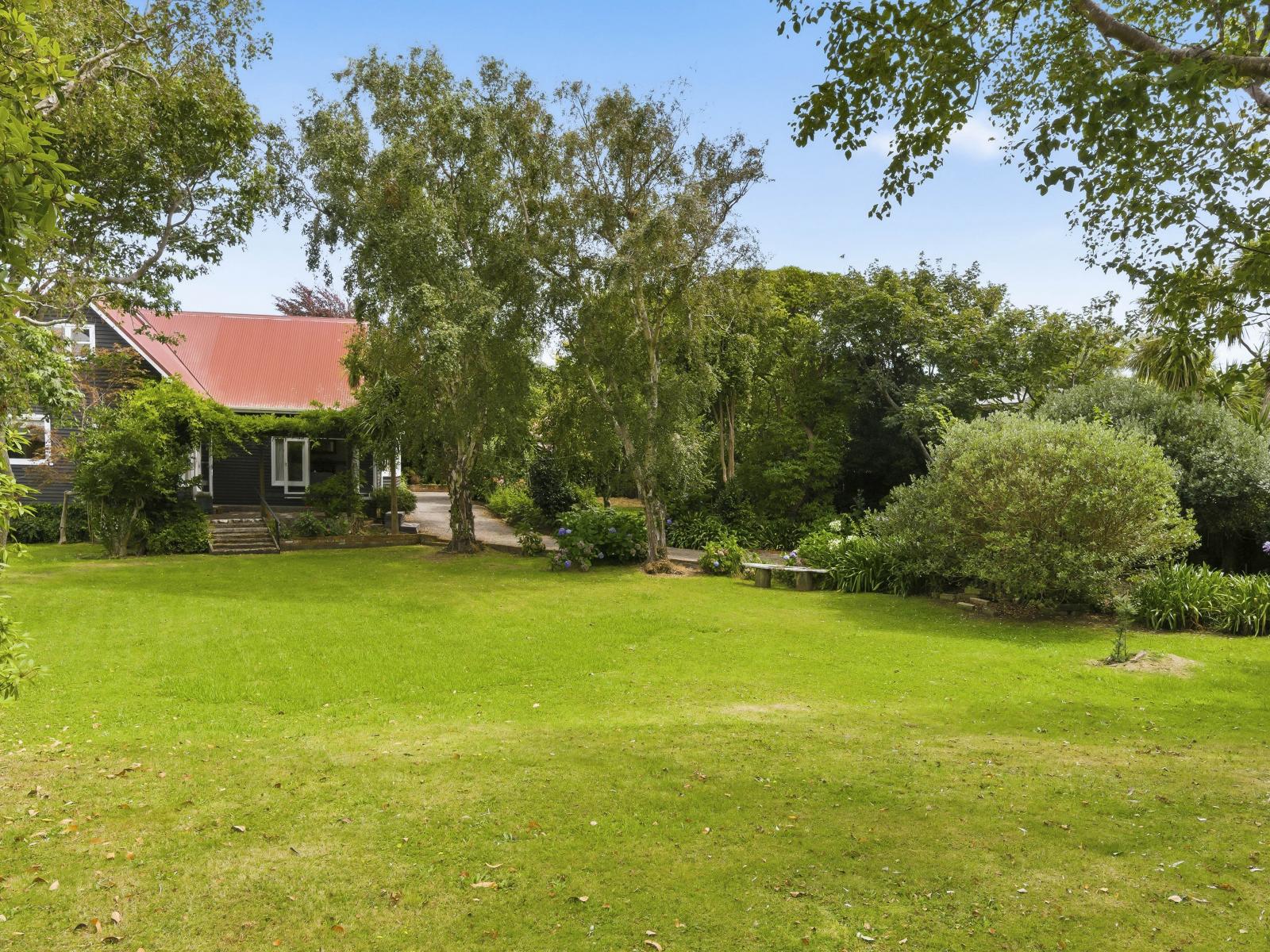 3-5 Rewa Road, Raumati Beach