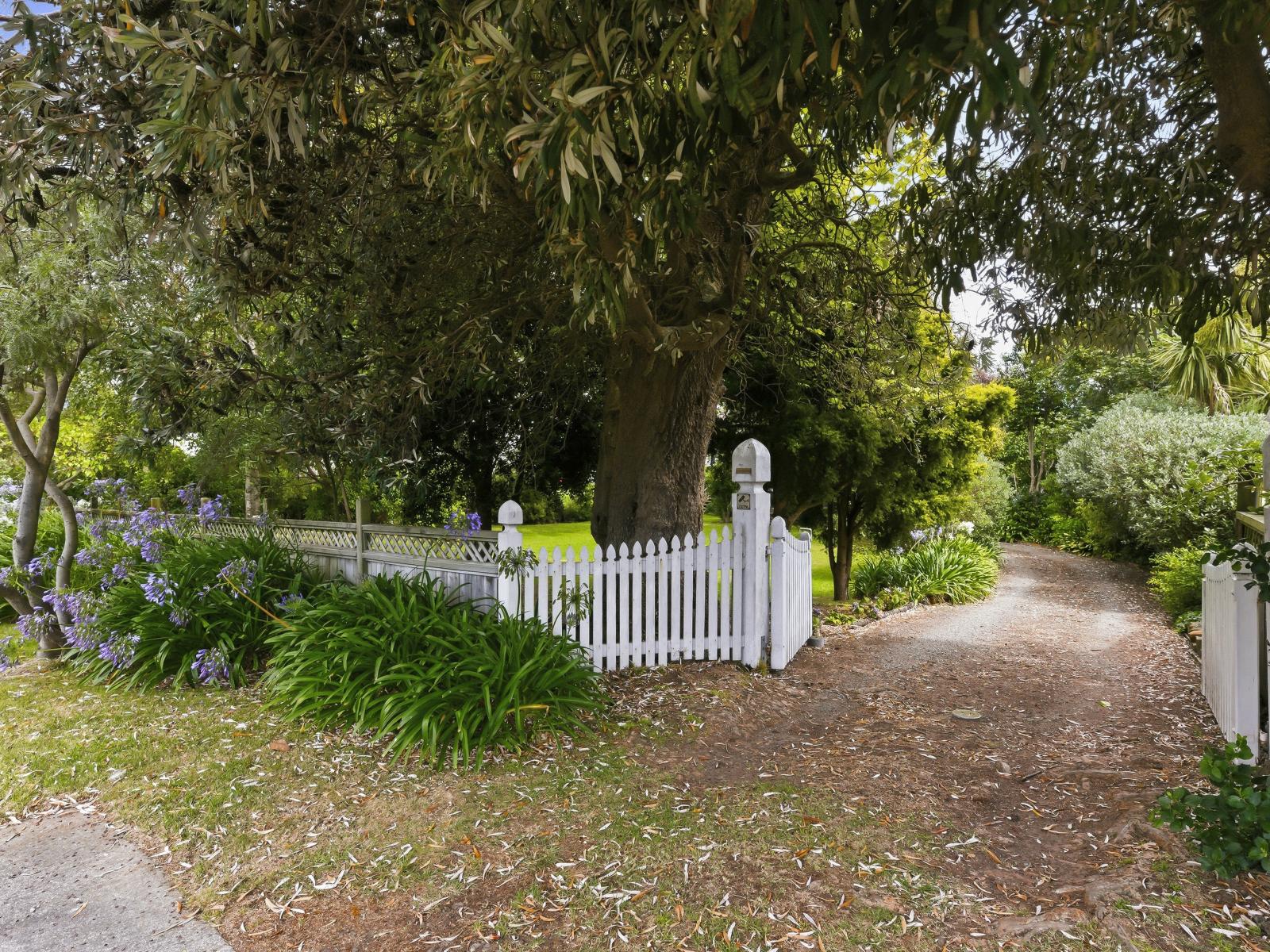 3-5 Rewa Road, Raumati Beach