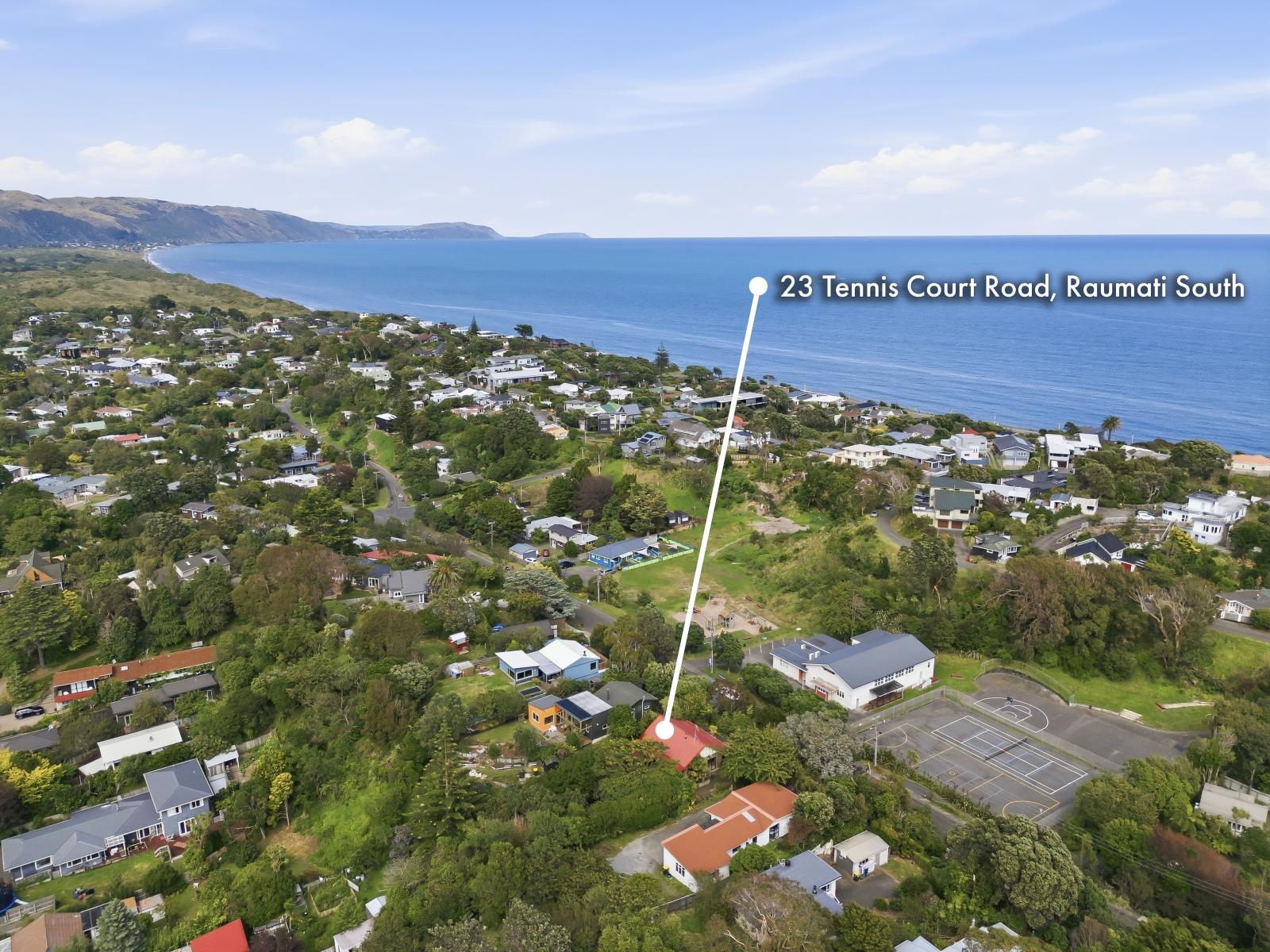 23 Tennis Court Road, Raumati South