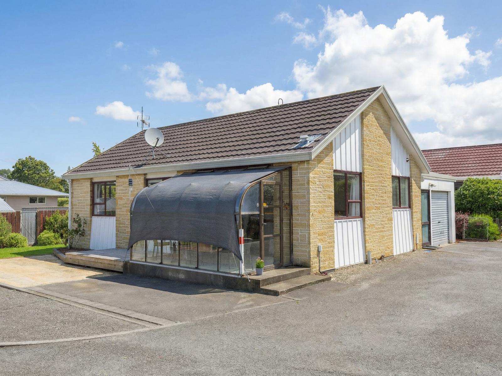 5C Millard Avenue, Masterton