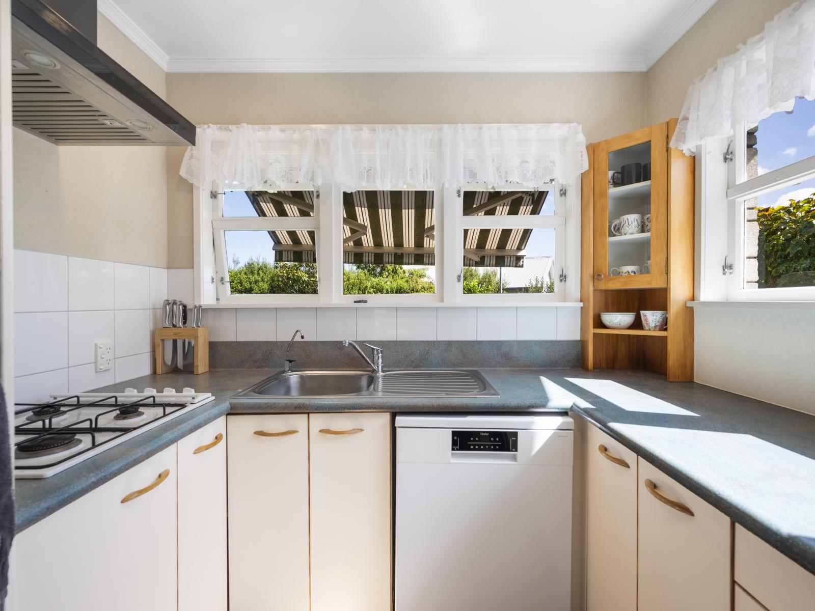 8 Rakau Street, Havelock North