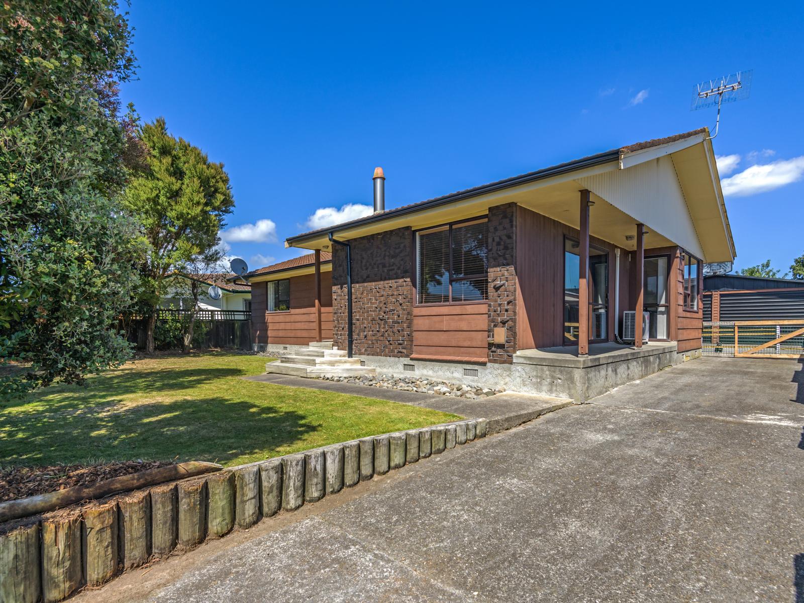 12 Hillcrest Drive, Kelvin Grove