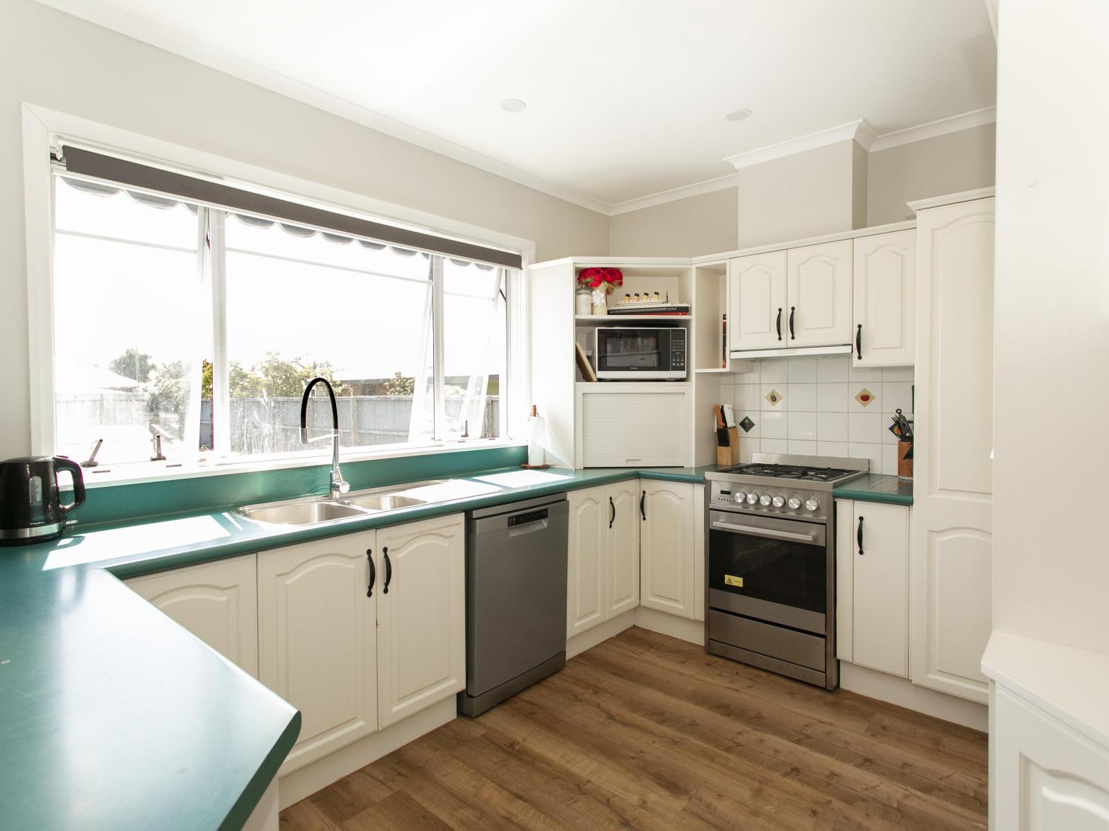 11 Walshs Road, Allenton