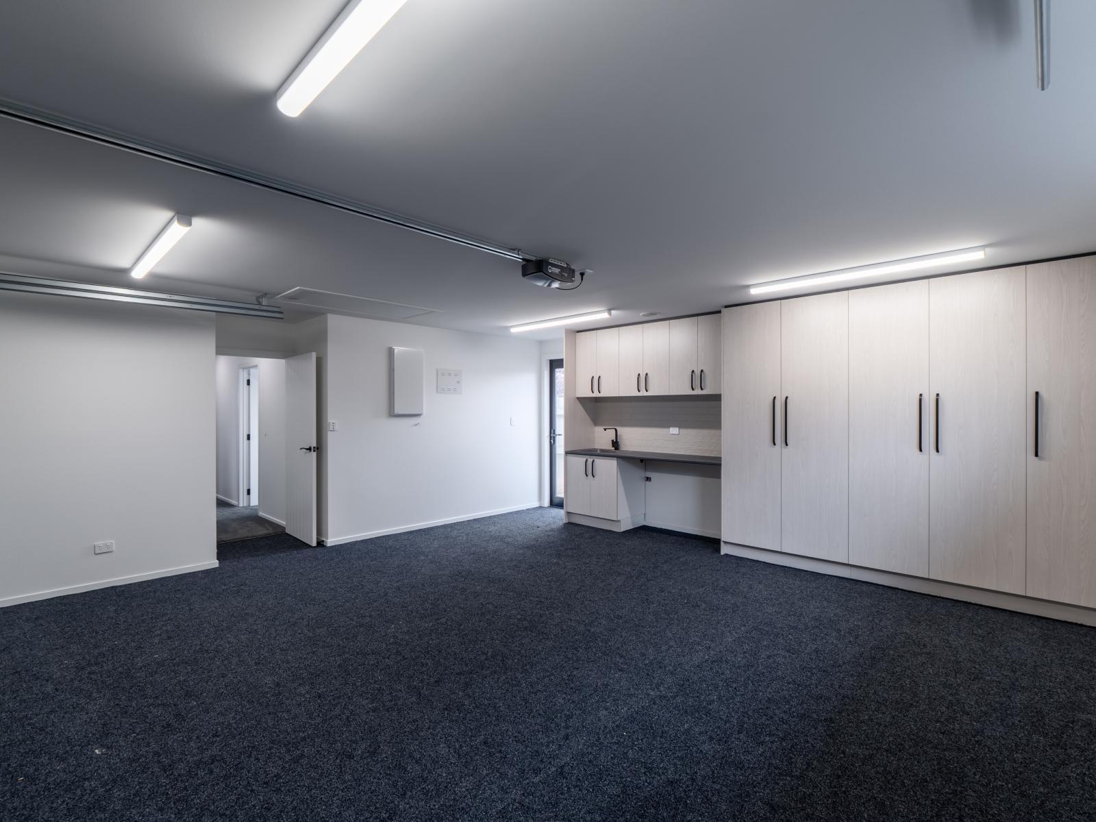 99 Hoffman Court, Waikiwi