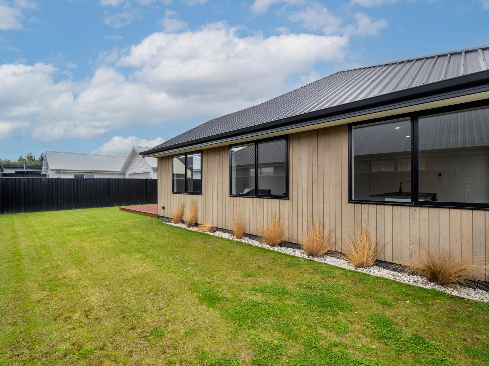 99 Hoffman Court, Waikiwi