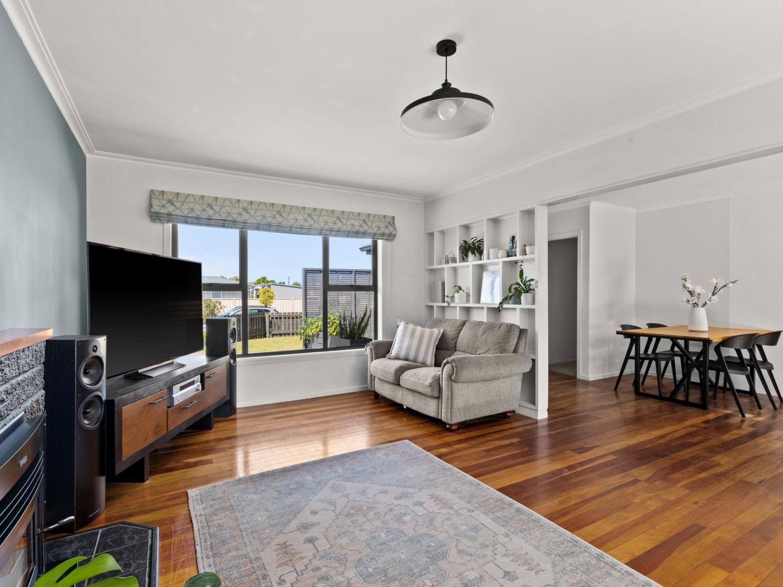 38 Downing Avenue, Pirimai