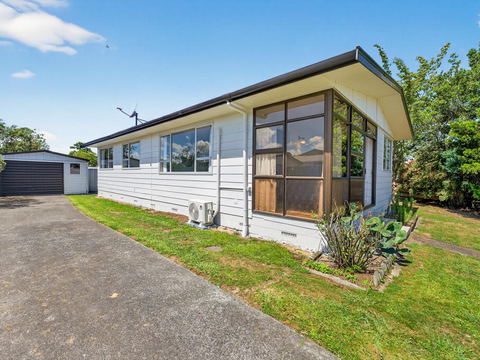 5 Beaumont Place, Westbrook