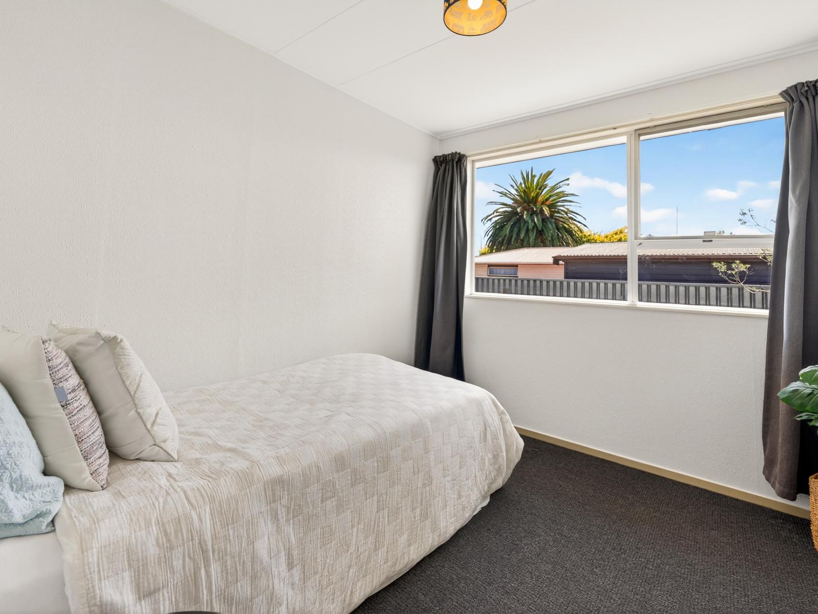 5 Beaumont Place, Westbrook