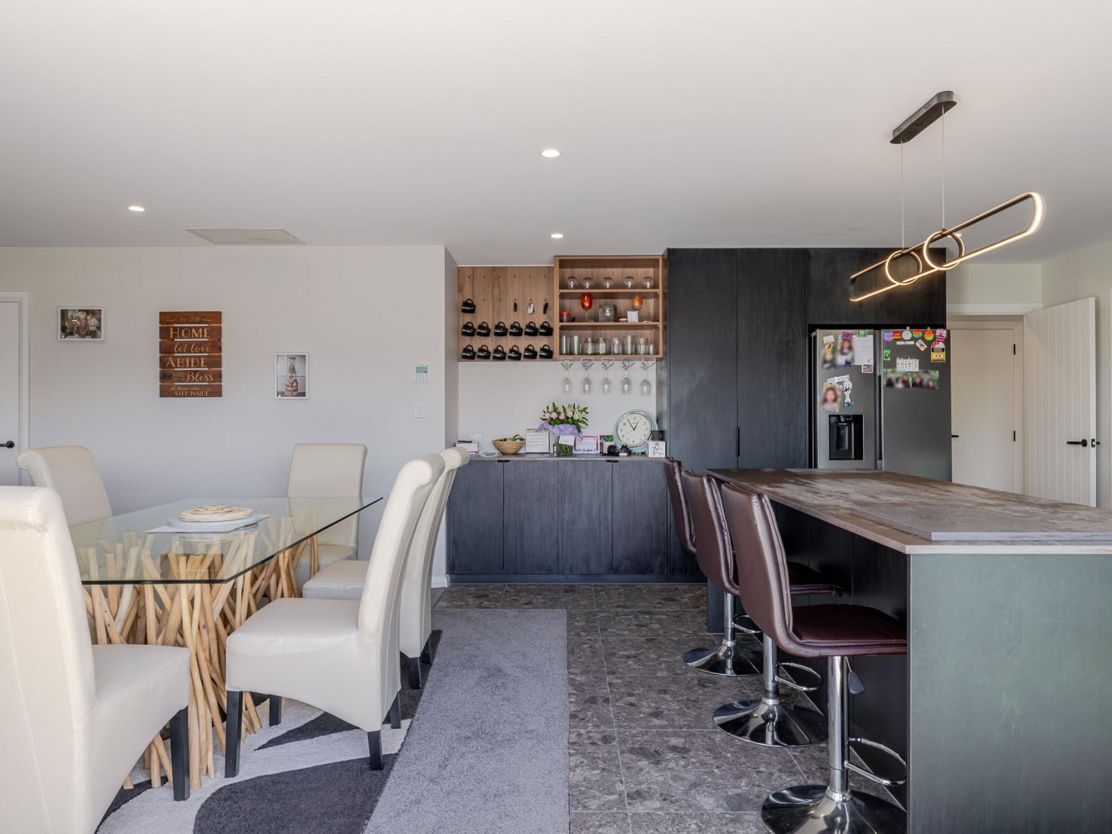 77 Freedom Drive, Kelvin Grove