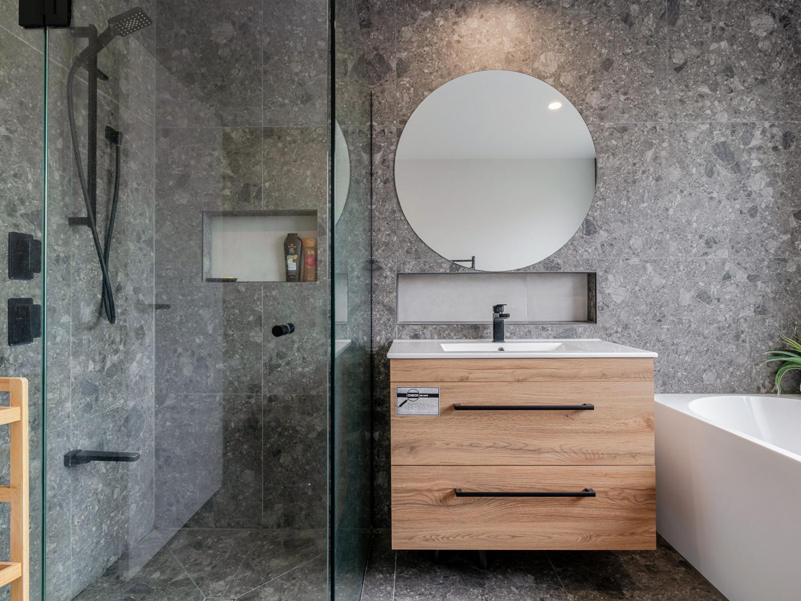 77 Freedom Drive, Kelvin Grove