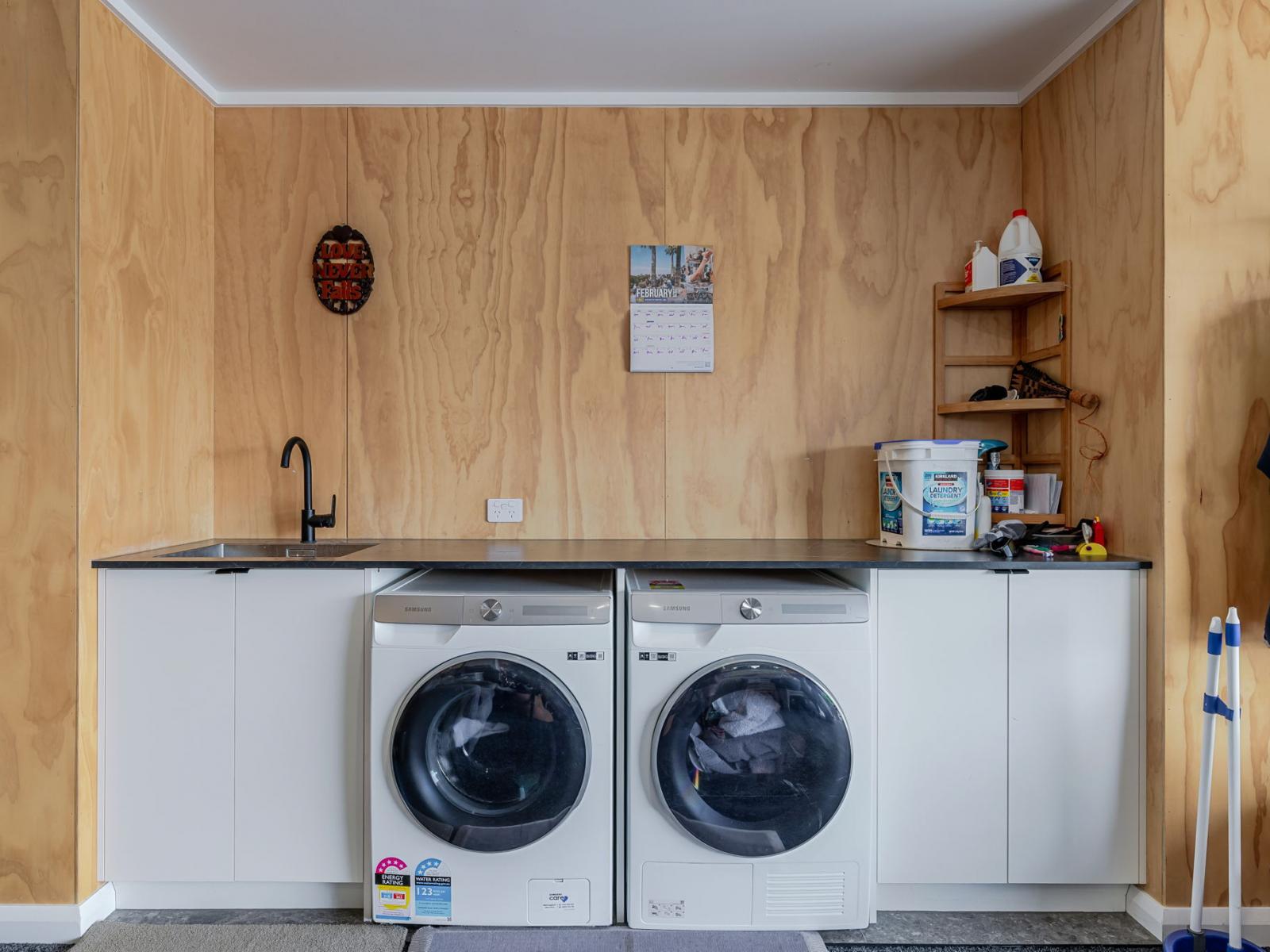 77 Freedom Drive, Kelvin Grove