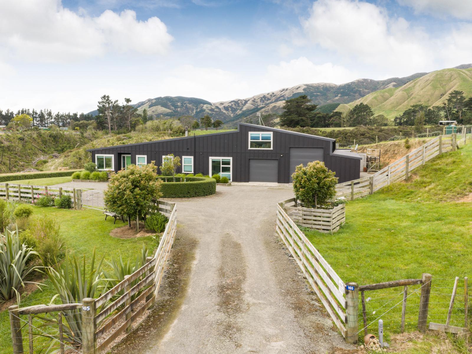 165 Albert Road, Tokomaru