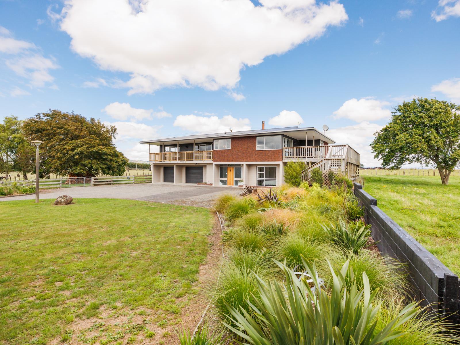 570 Ashhurst Road, Ashhurst