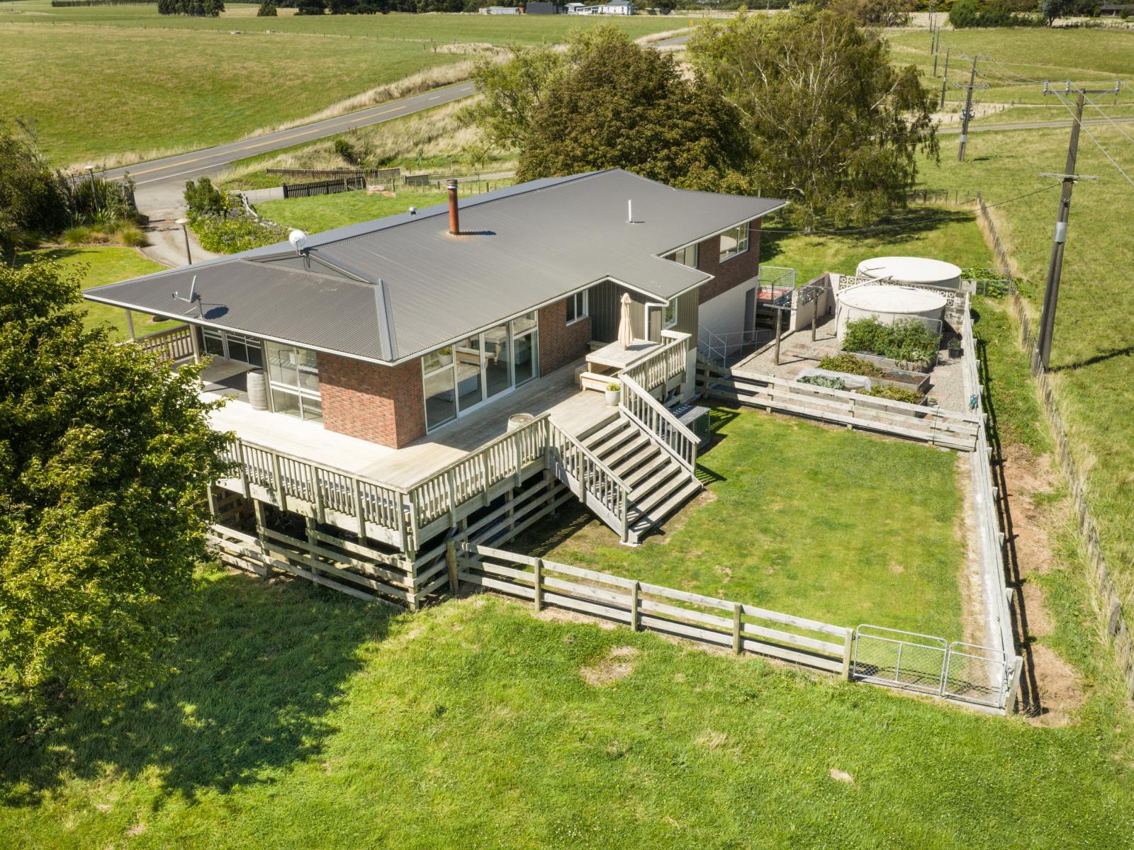 570 Ashhurst Road, Ashhurst