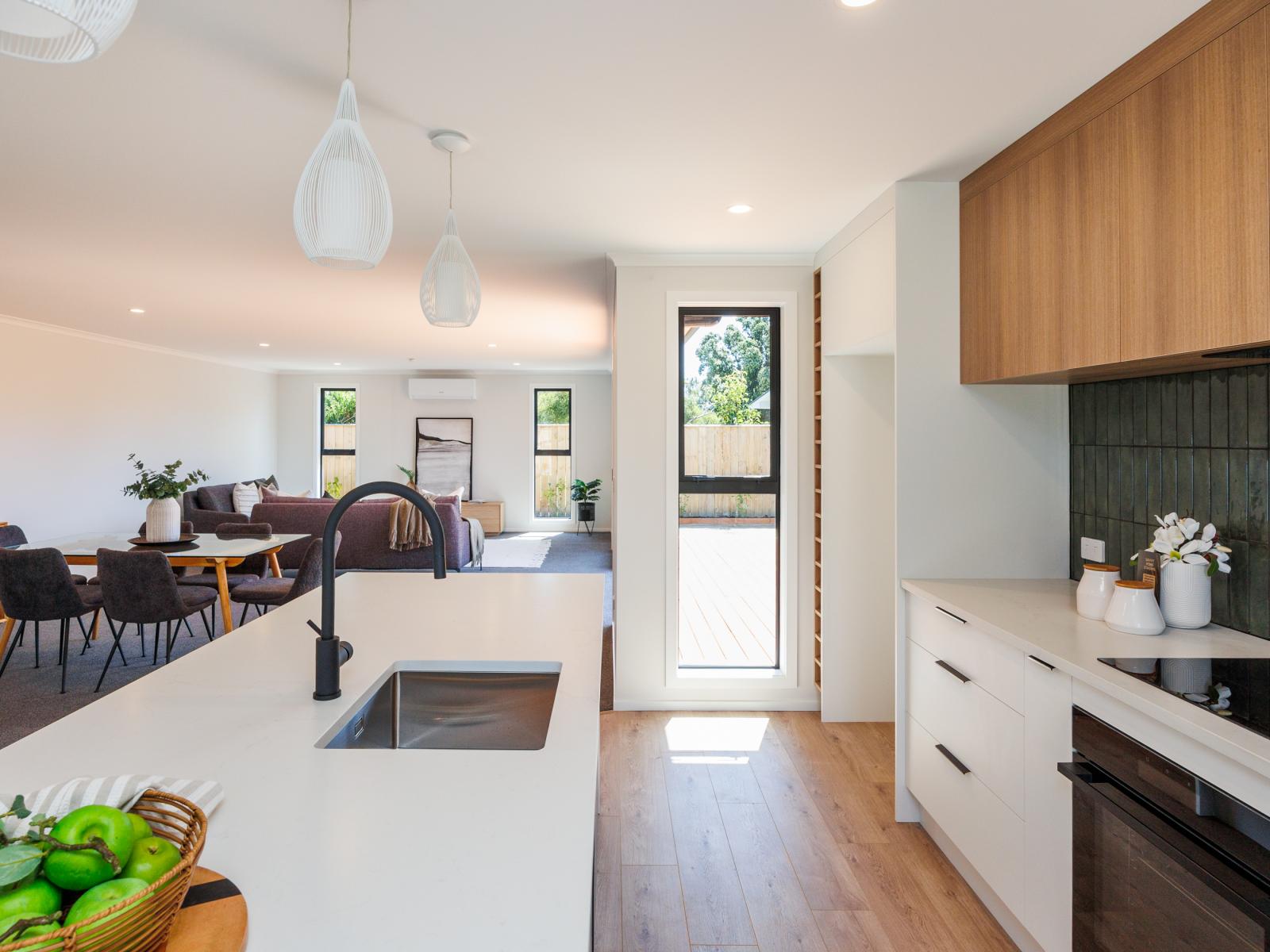 5A Belvedere Crescent, Takaro